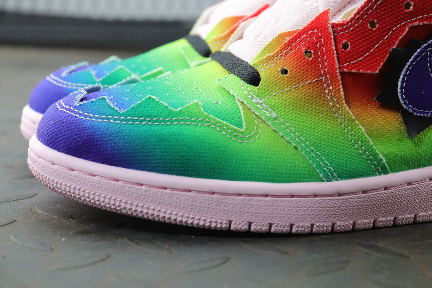 Jordan 1 Retro High J Balvin