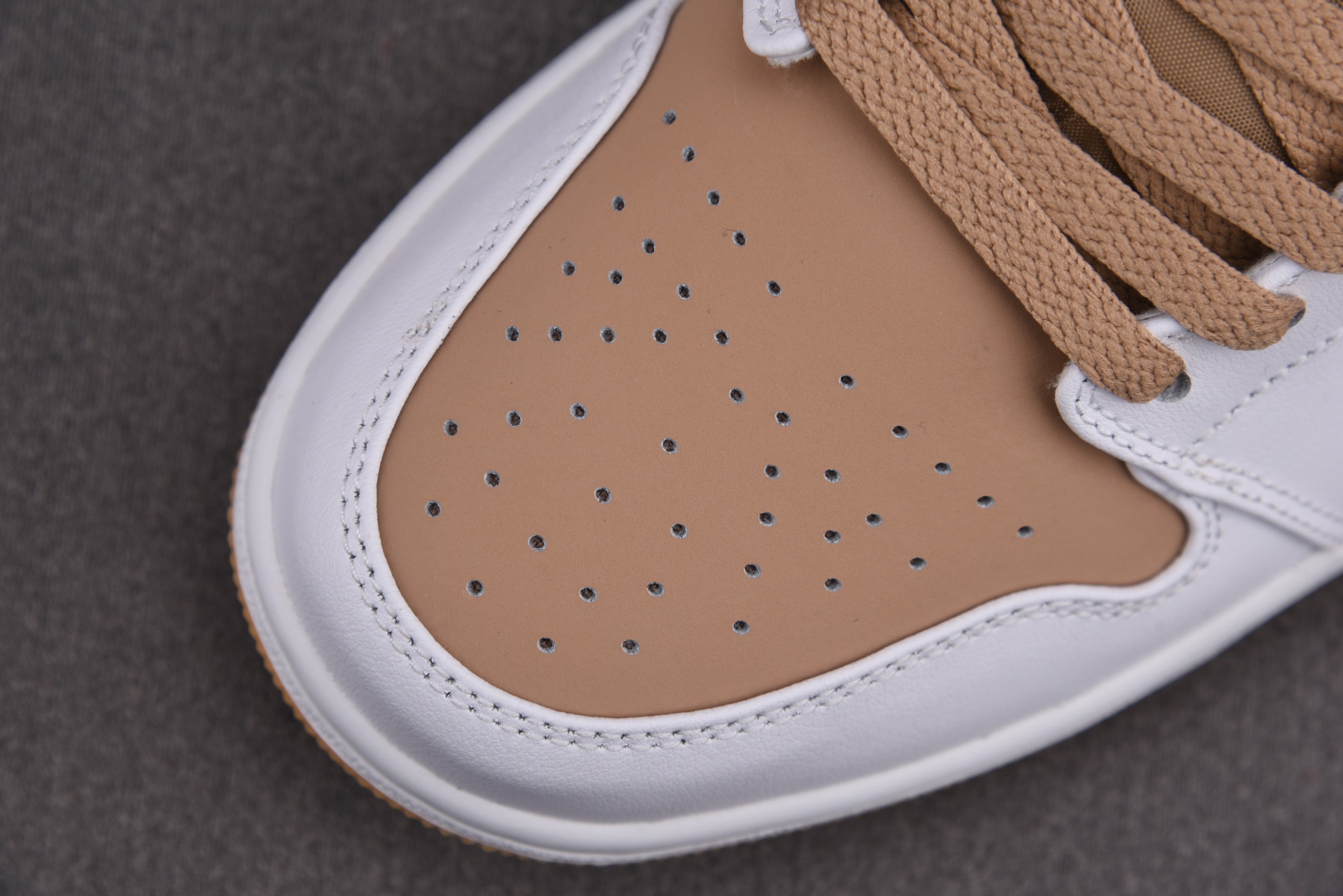 Jordan 1 Low Hemp White