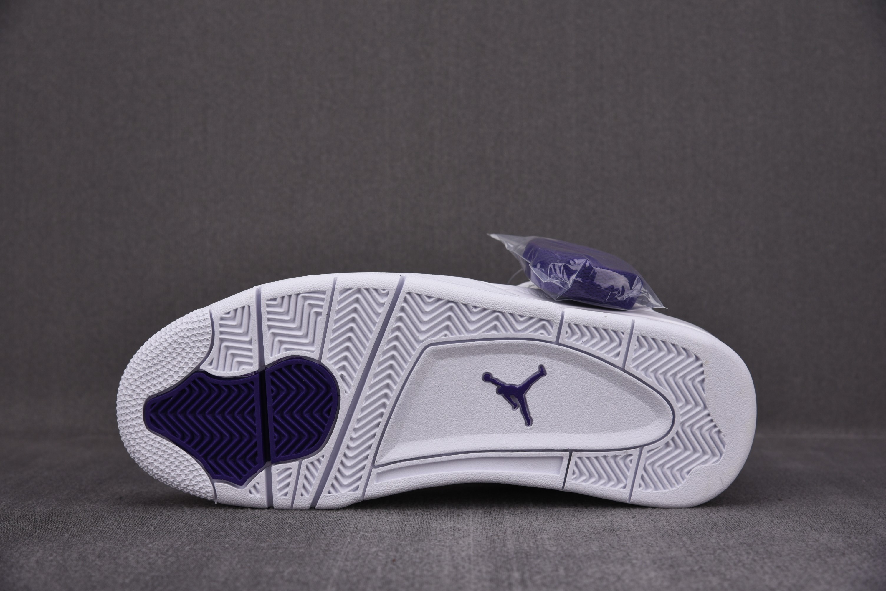Jordan 4 Retro Metallic Purple