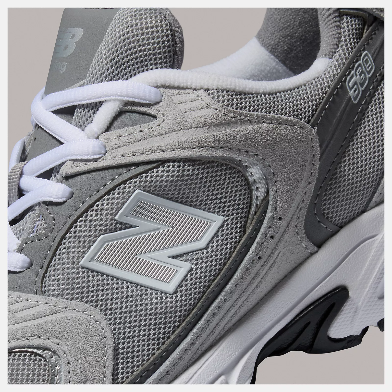 New Balance Unisex 530 Sneakers-Men's/Women's-Raincloud with Shadow Grey and Silver Metallic