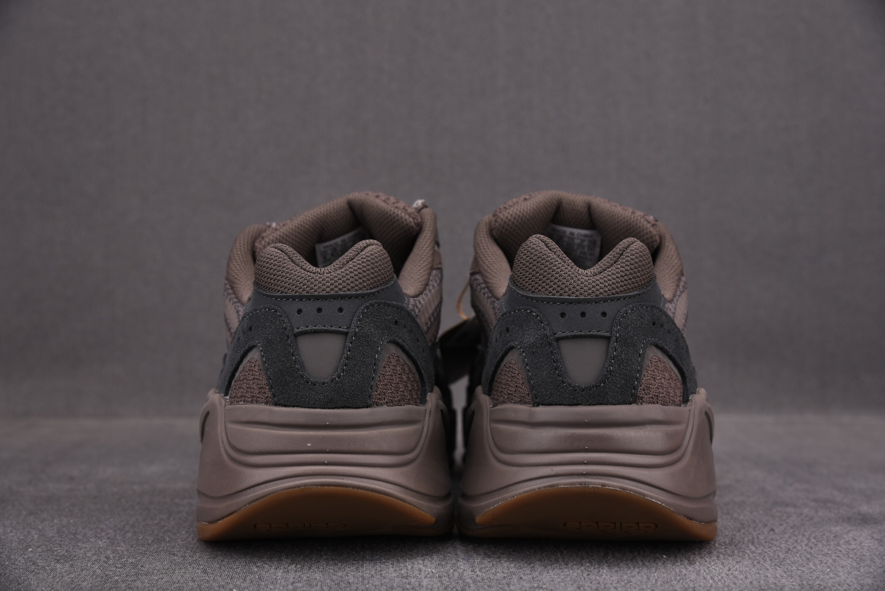 adidas Yeezy Boost 700 V2 Mauve