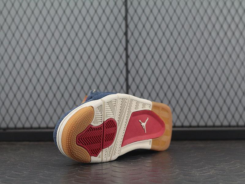 Jordan 4 Retro Levi's Denim