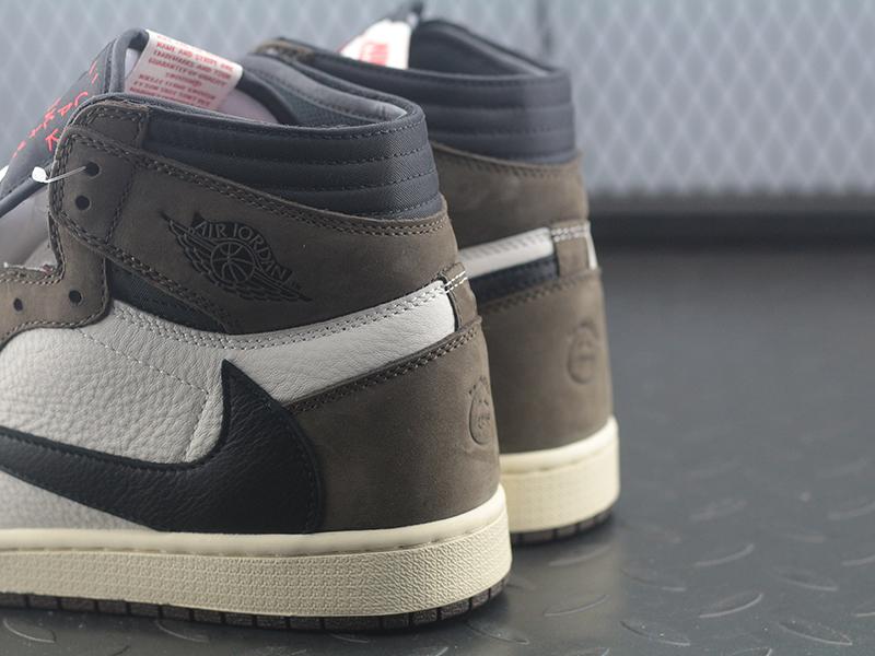 Jordan 1 Retro High Travis Scott