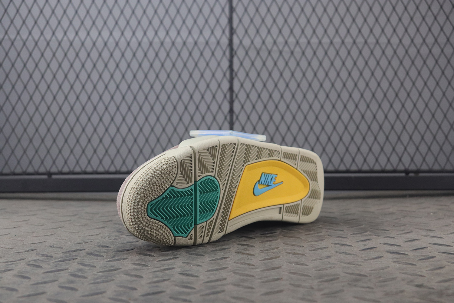 Jordan 4 Retro SP 30th Anniversary Union Taupe Haze