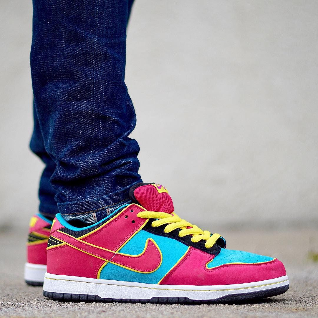 Nike Dunk SB Low Ms. Pacman