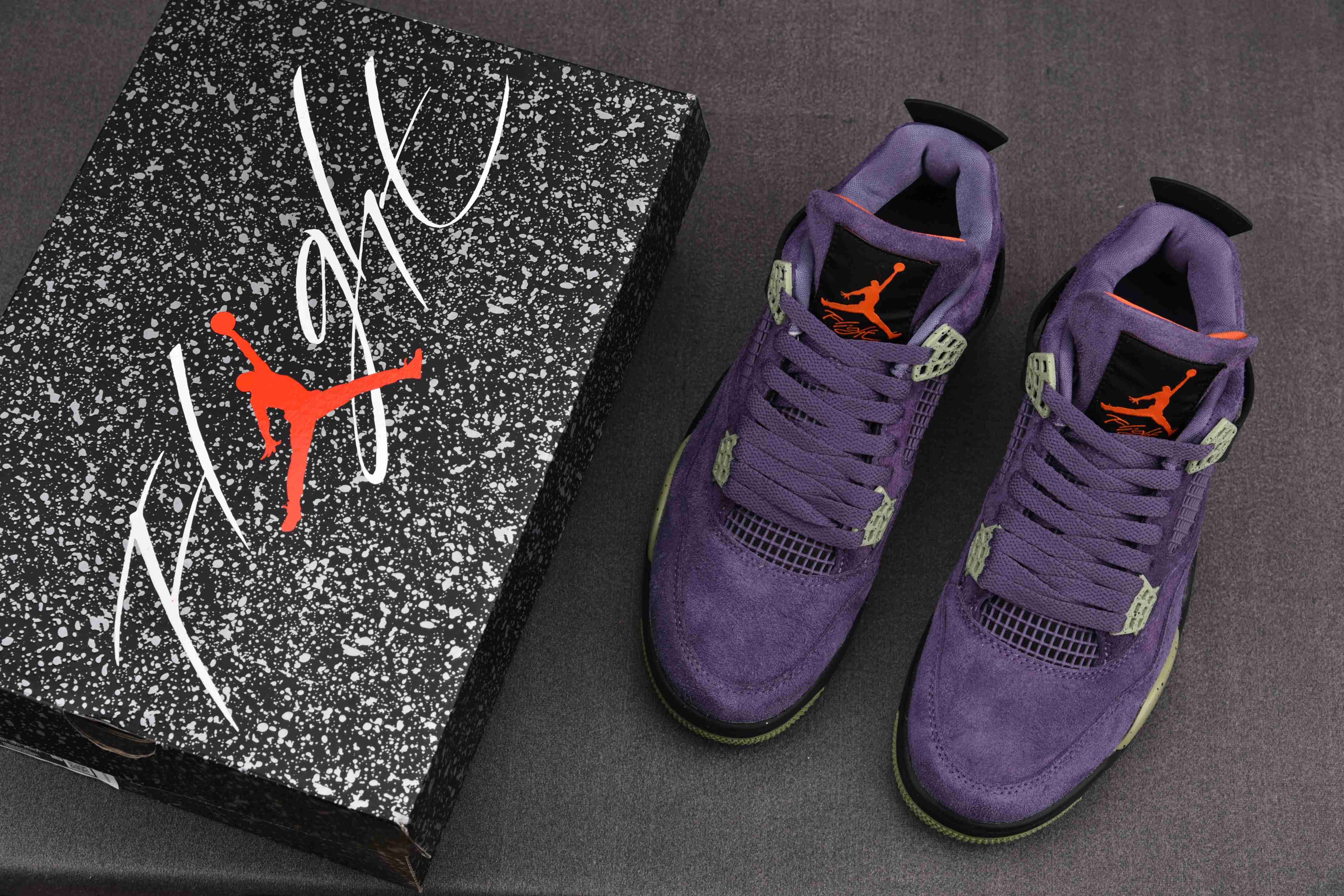 Air Jordan 4 Canyon Purple