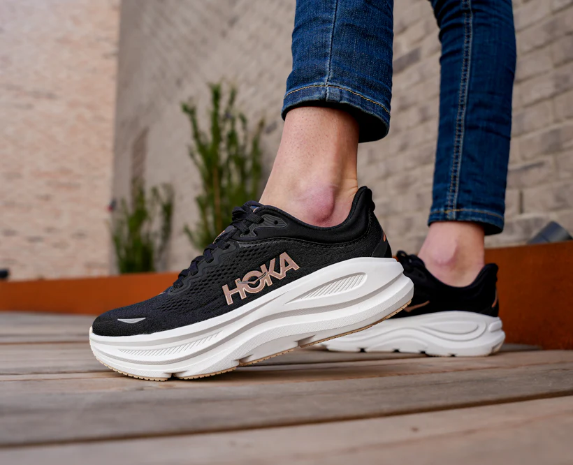 Hoka W BONDI 9 Black / Rose Gold
