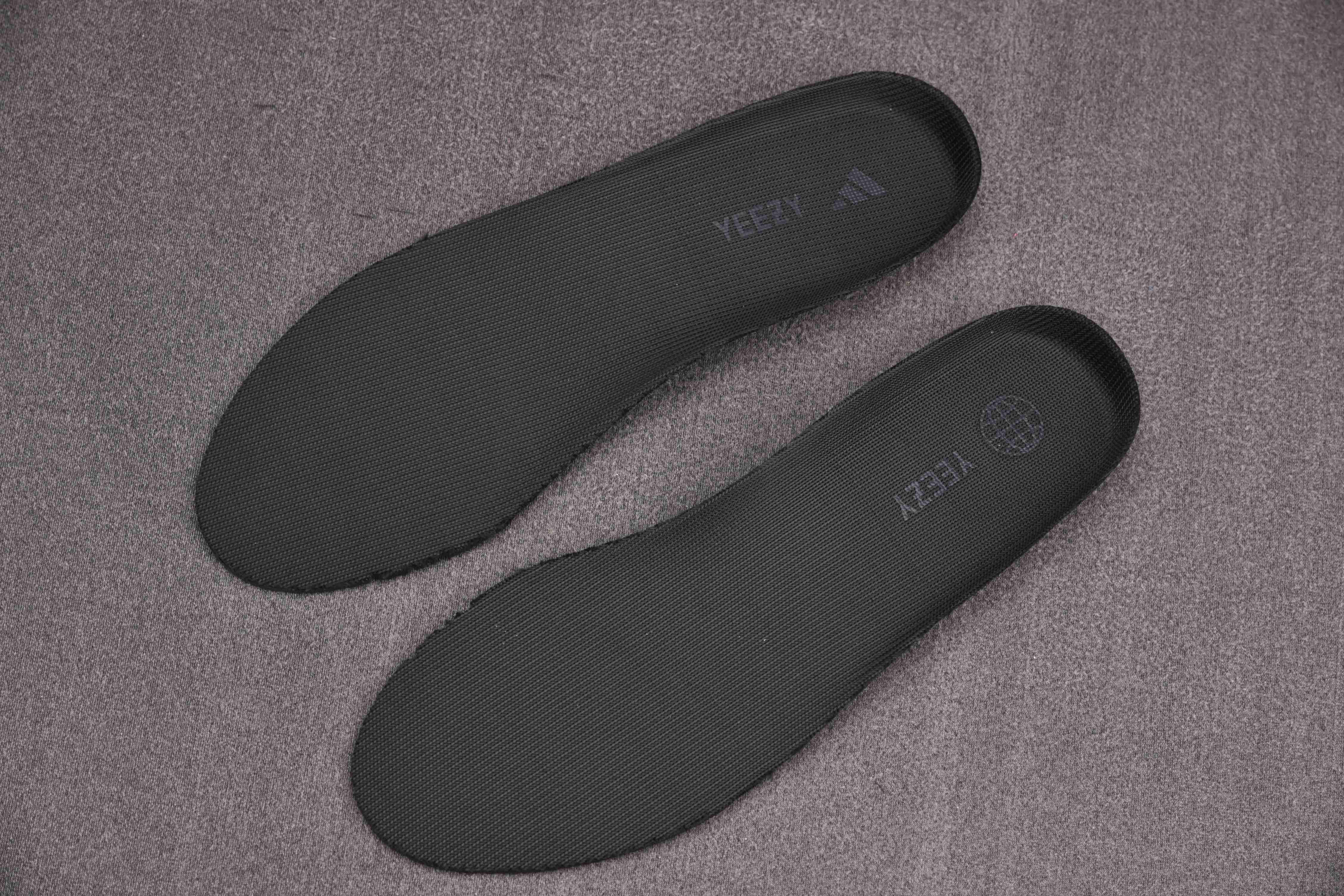 adidas Yeezy Boost 350 V2 Onyx