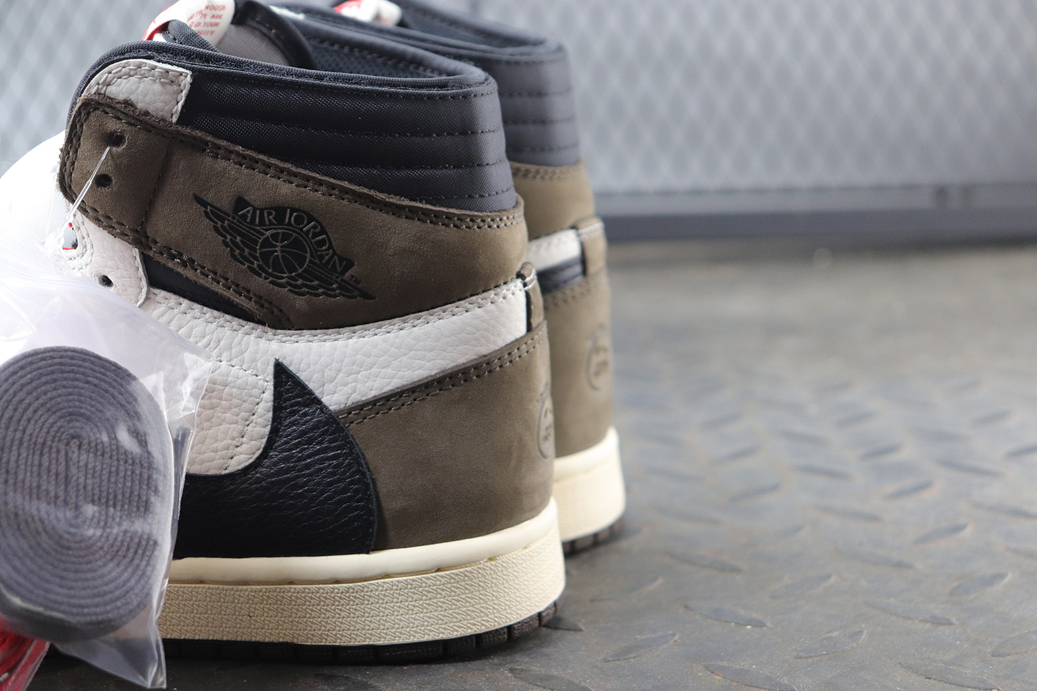 Air Jordan 1 Travis Scott’s Alternate