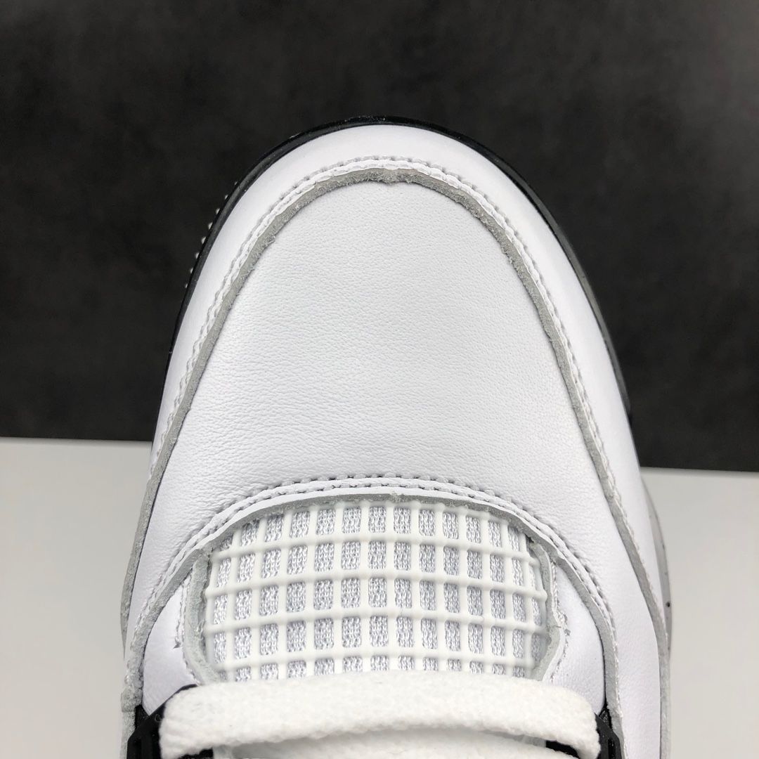 Jordan 4 Retro White Cement