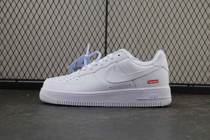 Nike Air Force 1 Low Supreme White
