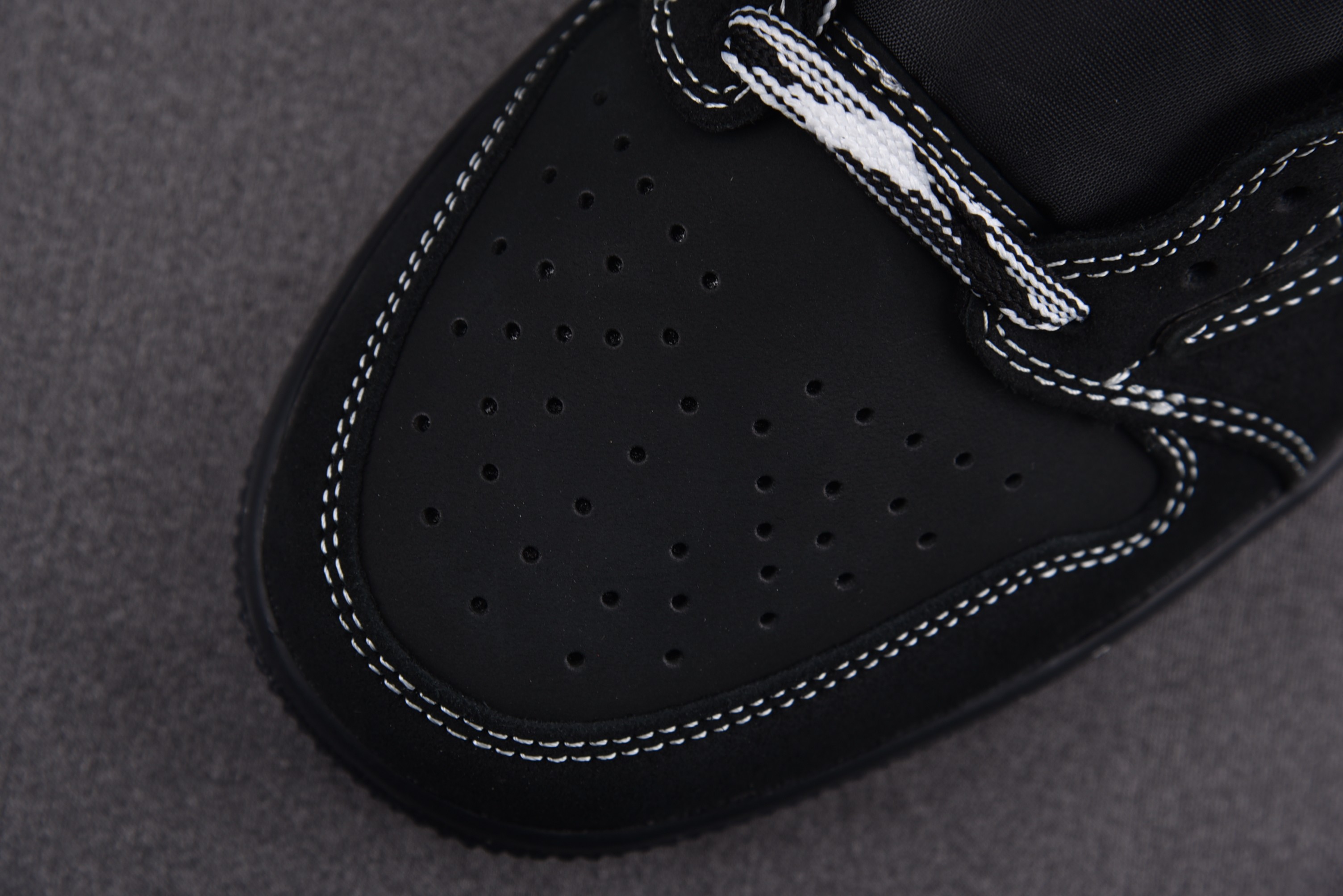 Jordan 1 Retro Low OG SP Travis Scott Black Phantom