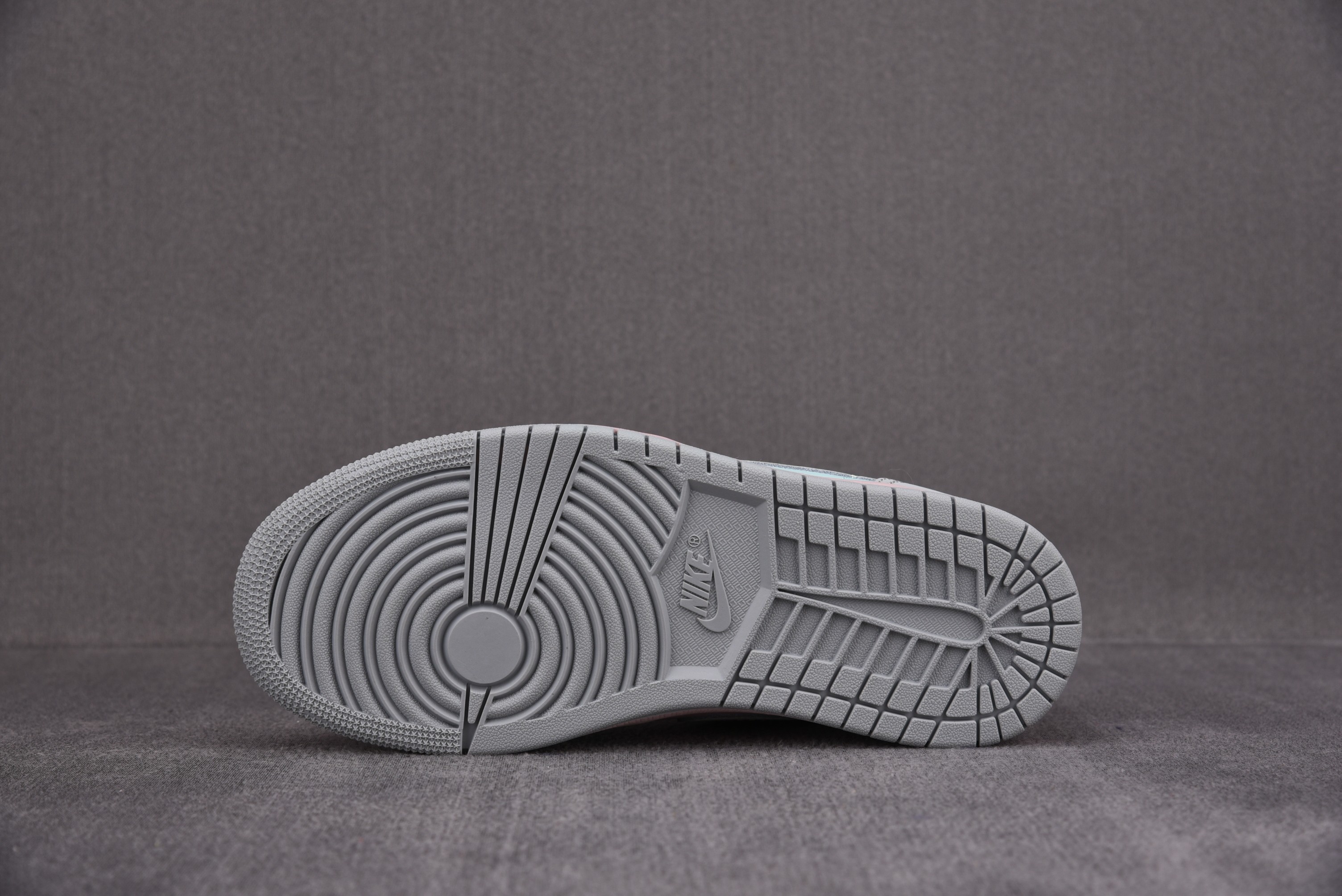 Jordan 1 Low SE Easter Pastel