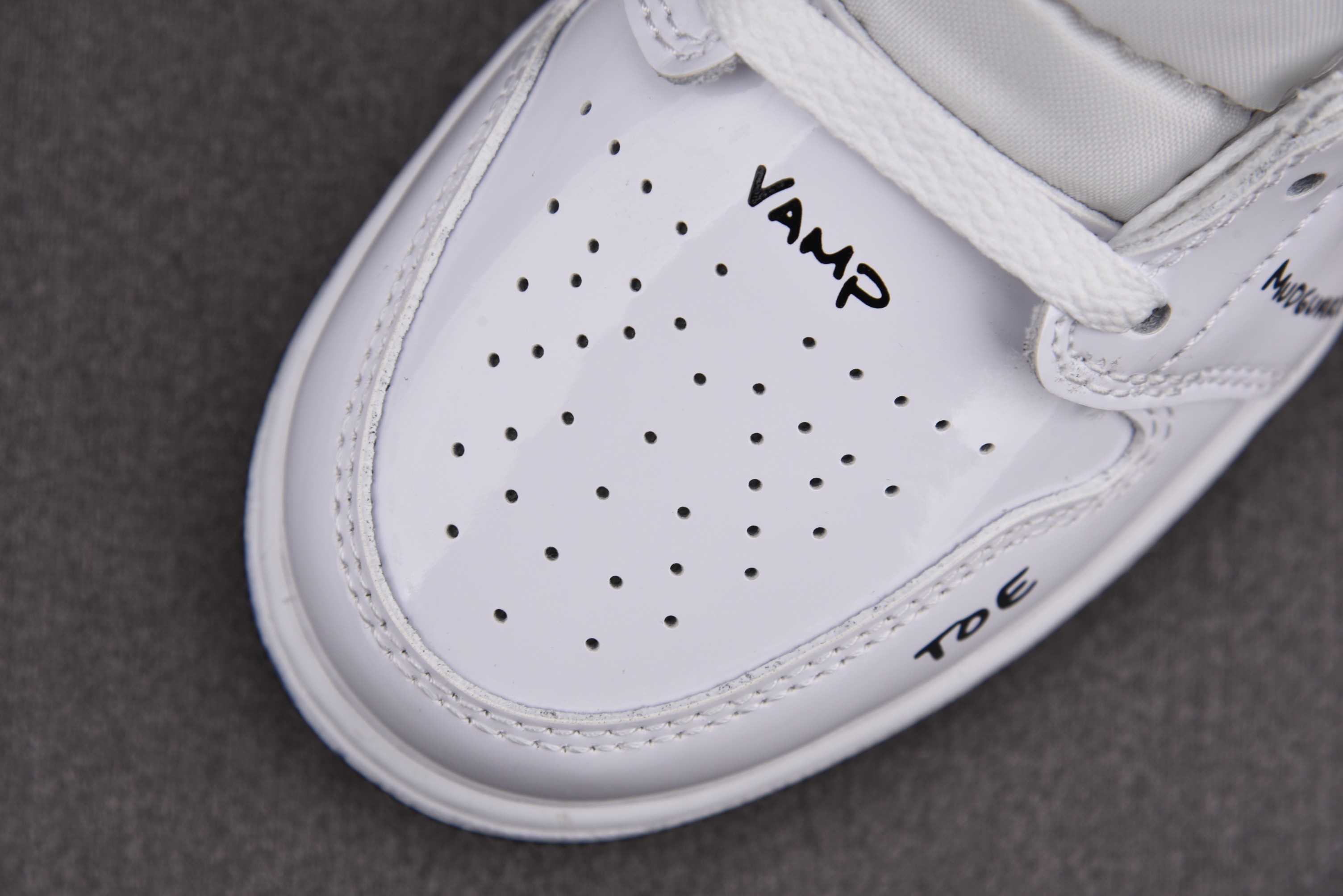 Jordan 1 Mid Schematic