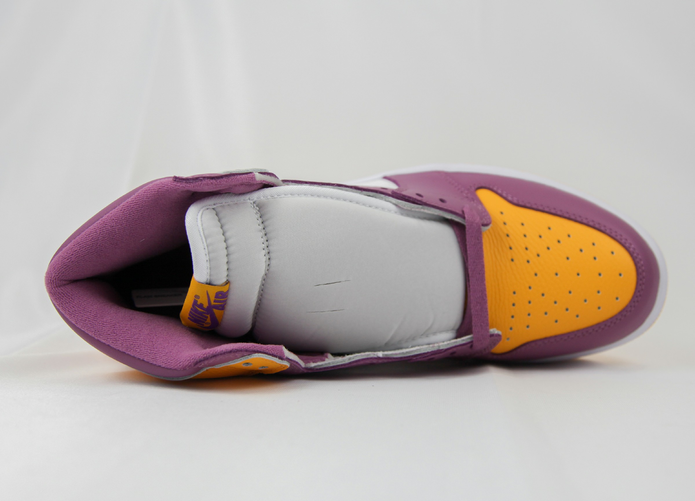 Jordan 1 Retro High OG Brotherhood