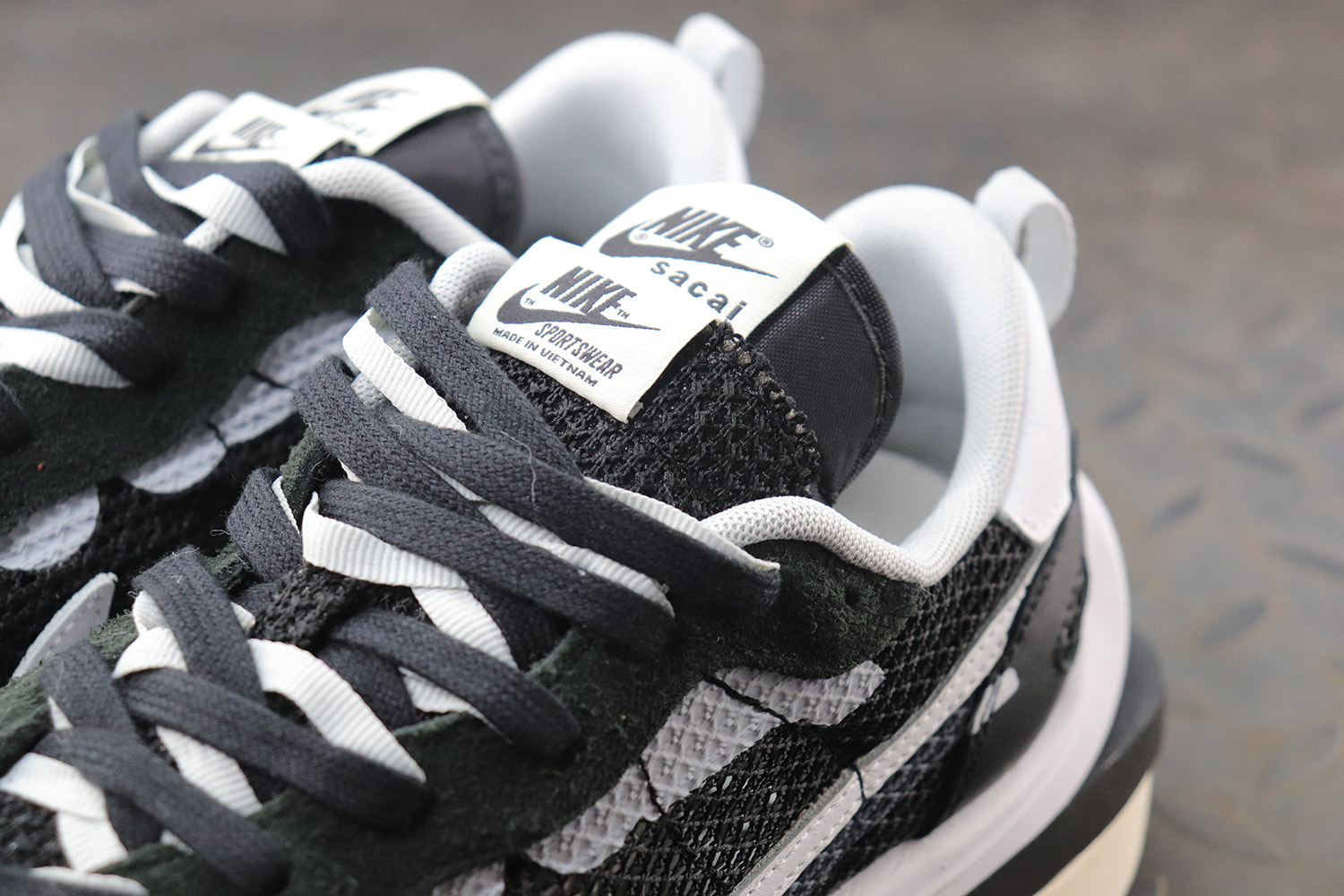 Nike VaporWaffle Sacai Black White