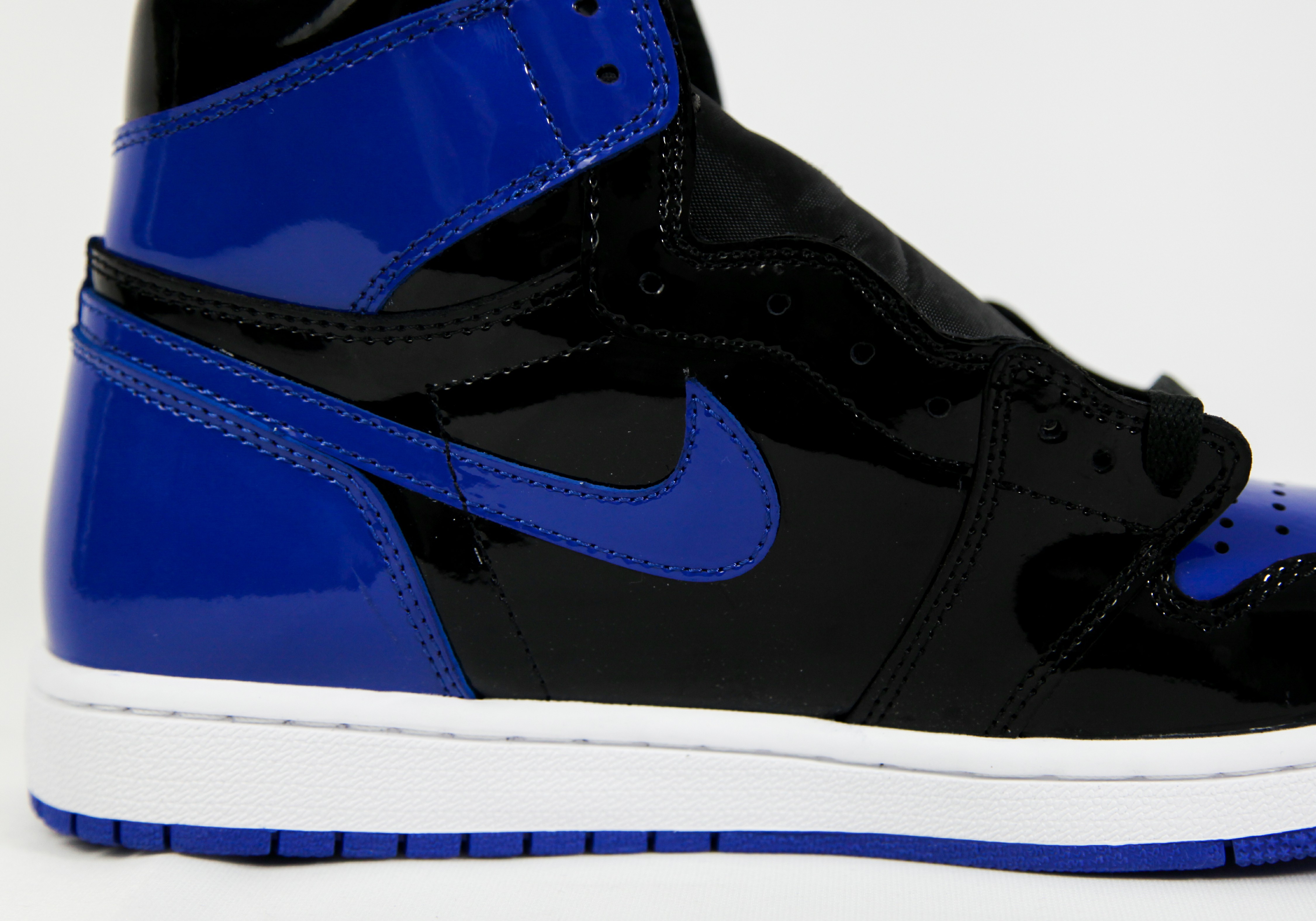 Jordan 1 High OG Patent Royal