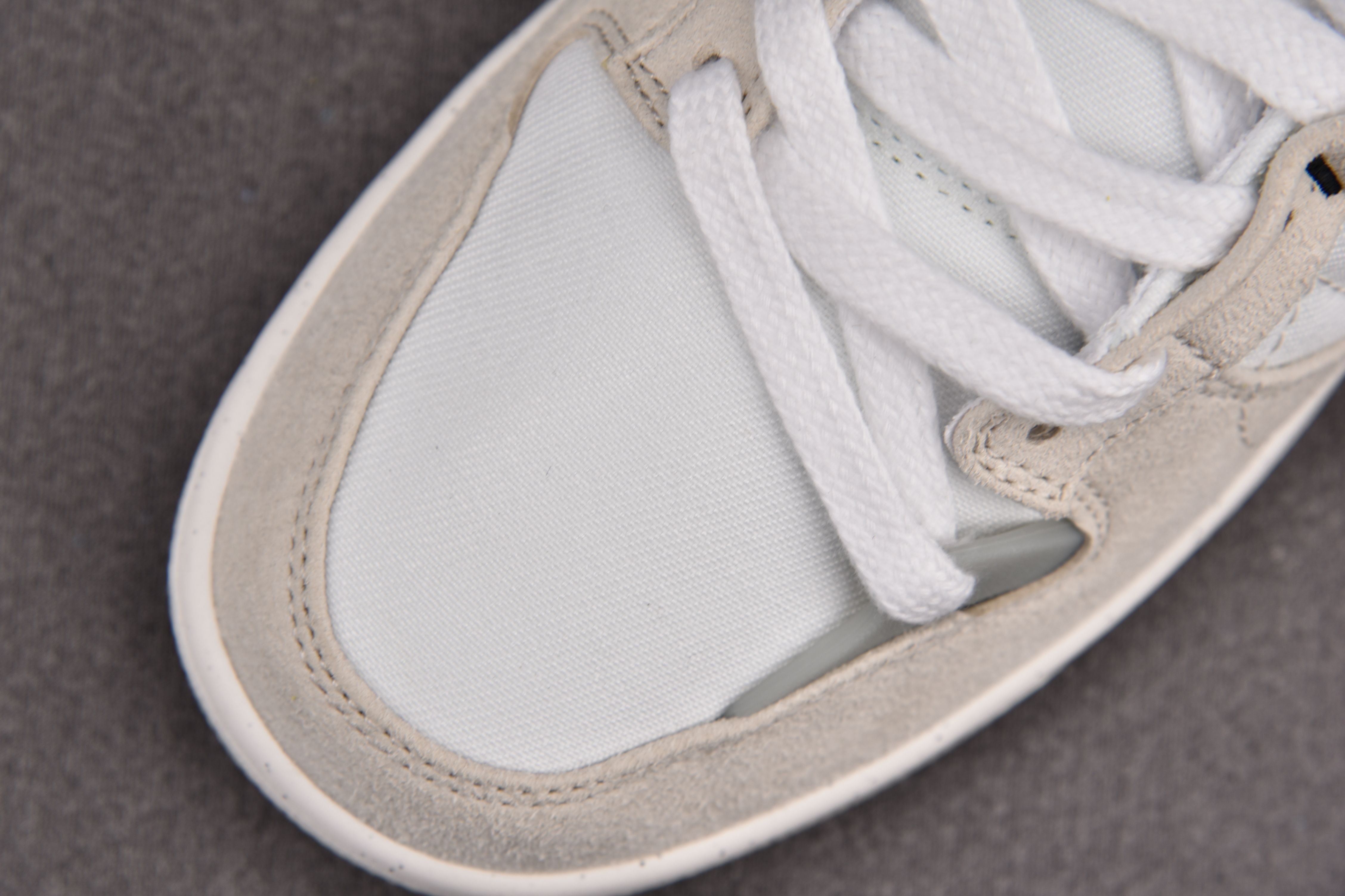 Nike Dunk Low Disrupt 2 Pale Ivory Black (Women Size!!)