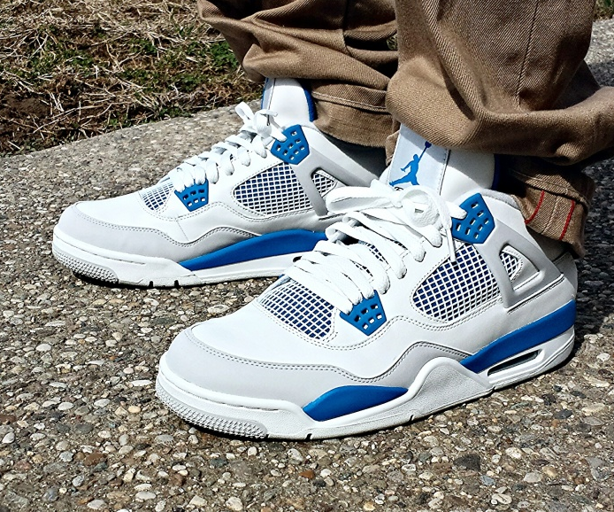 Air Jordan 4 OG Military Blue