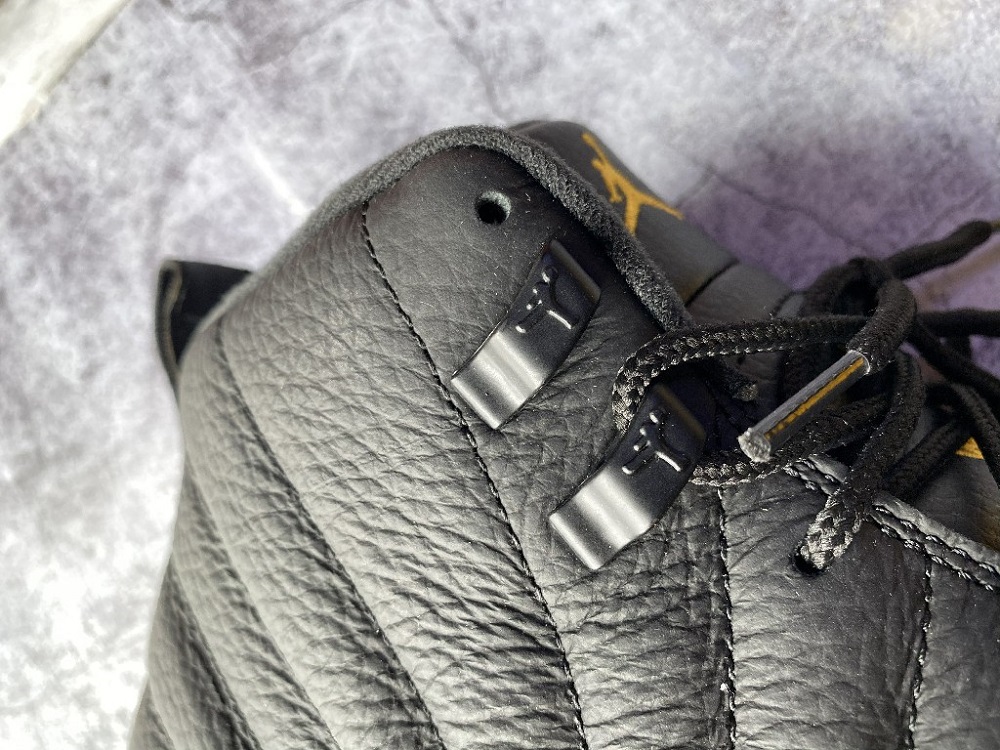 Jordan 12 Retro University Gold