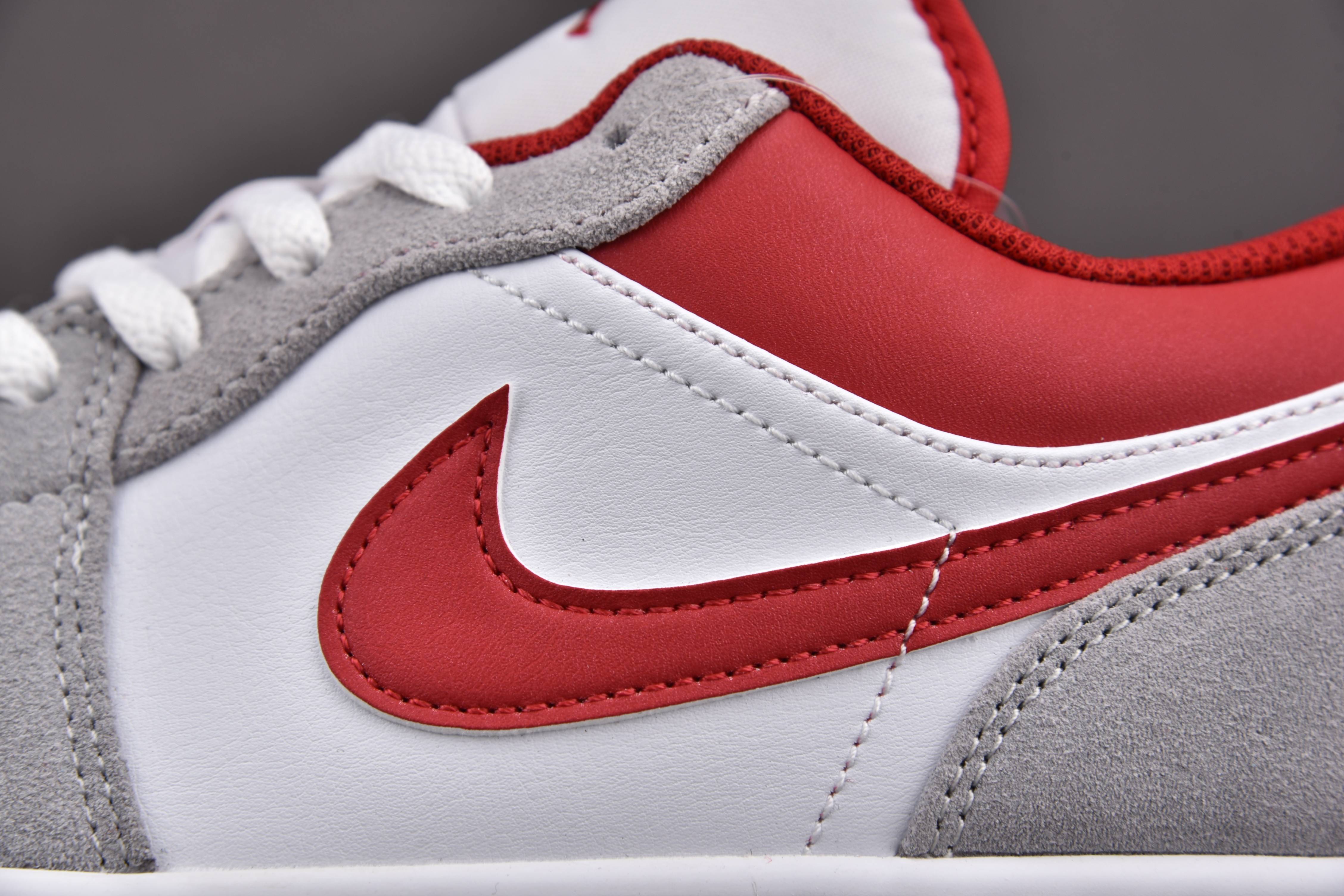 Jordan 1 Low SE Light Smoke Grey Gym Red