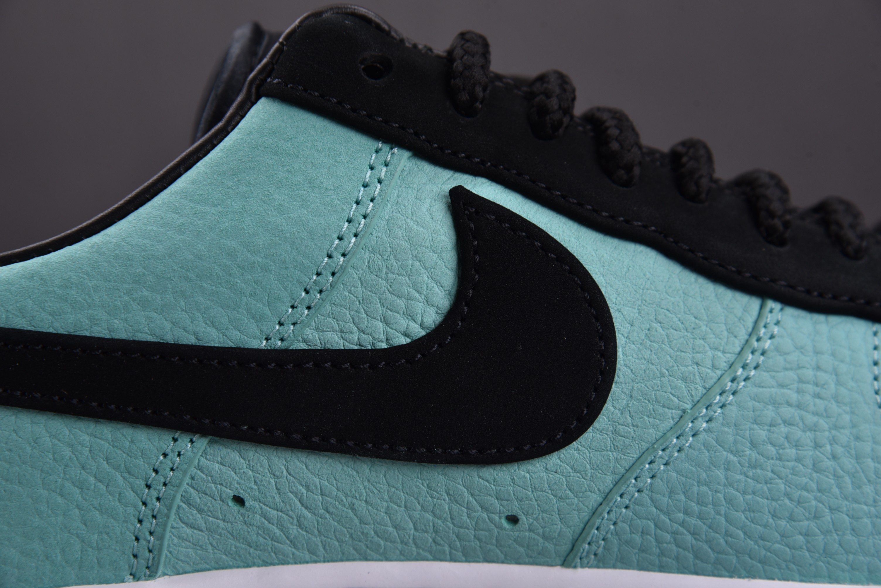 Nike Air Force 1 Low Tiffany & Co. 1837 reversed black and green