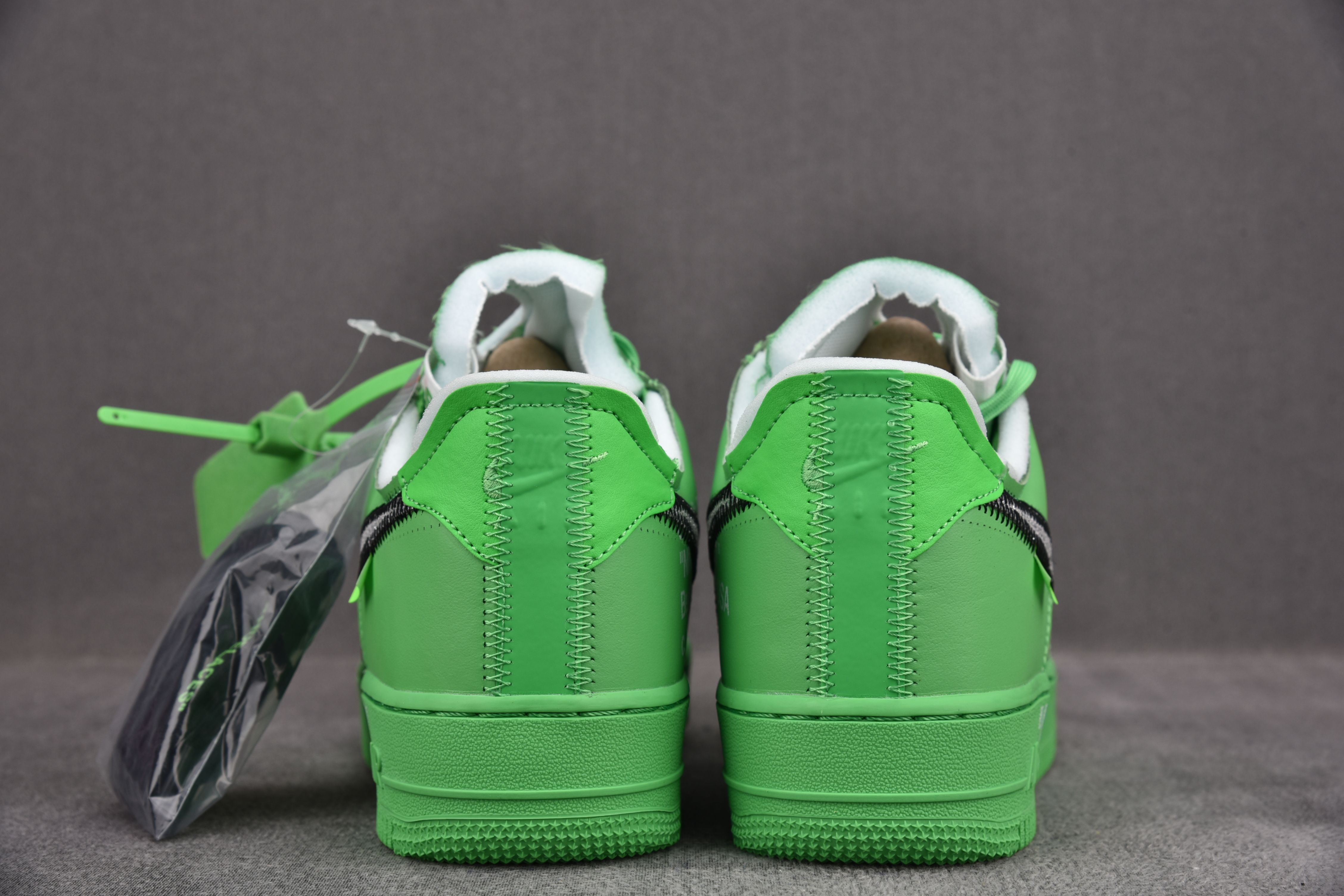 Nike Air Force 1 Low   Light Green Spark