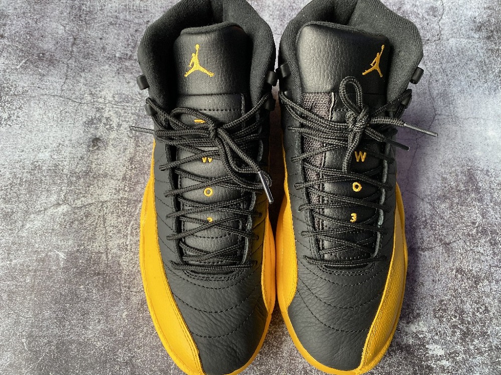 Jordan 12 Retro University Gold
