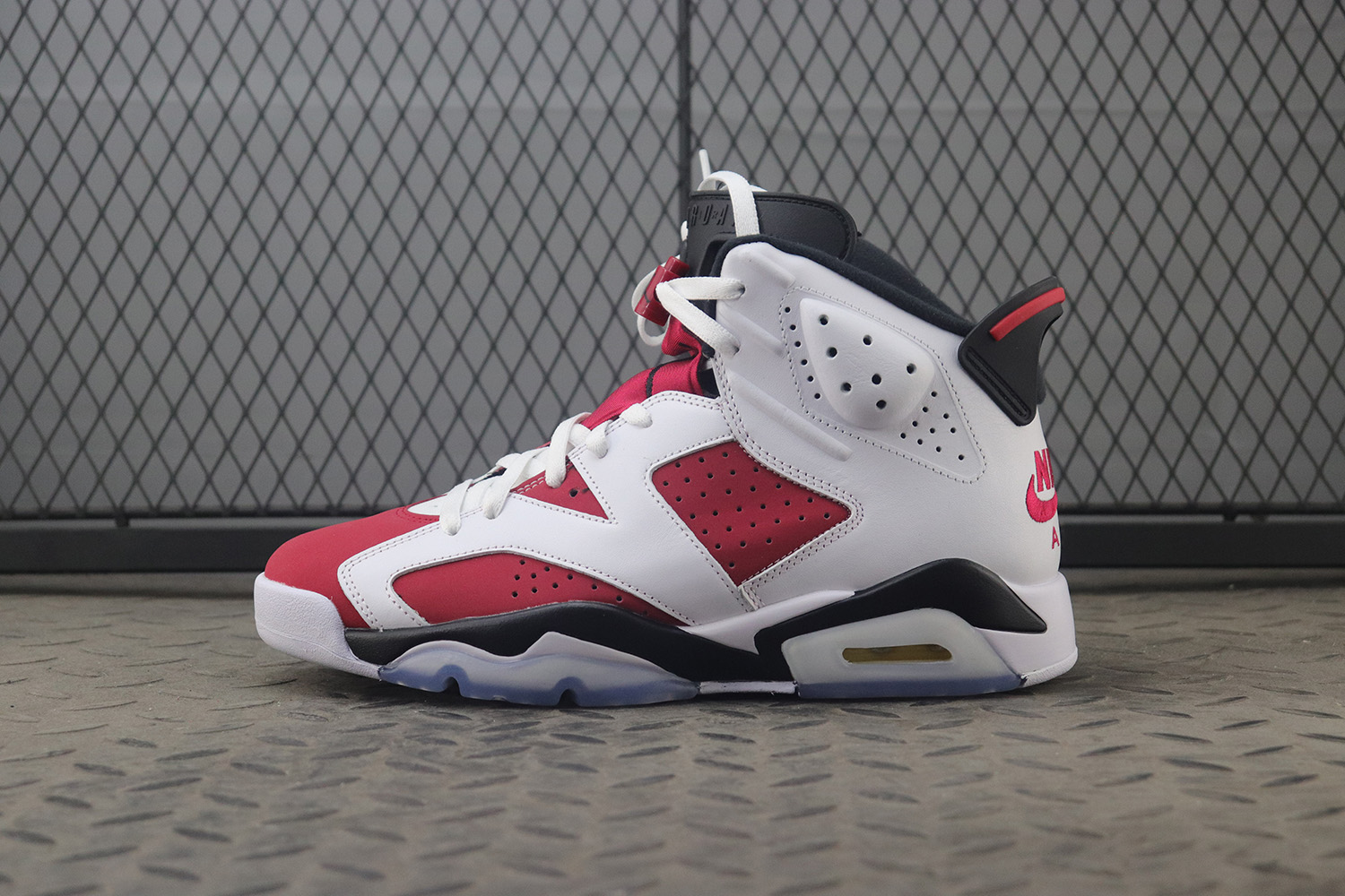 Jordan 6 Retro Carmine (2021)