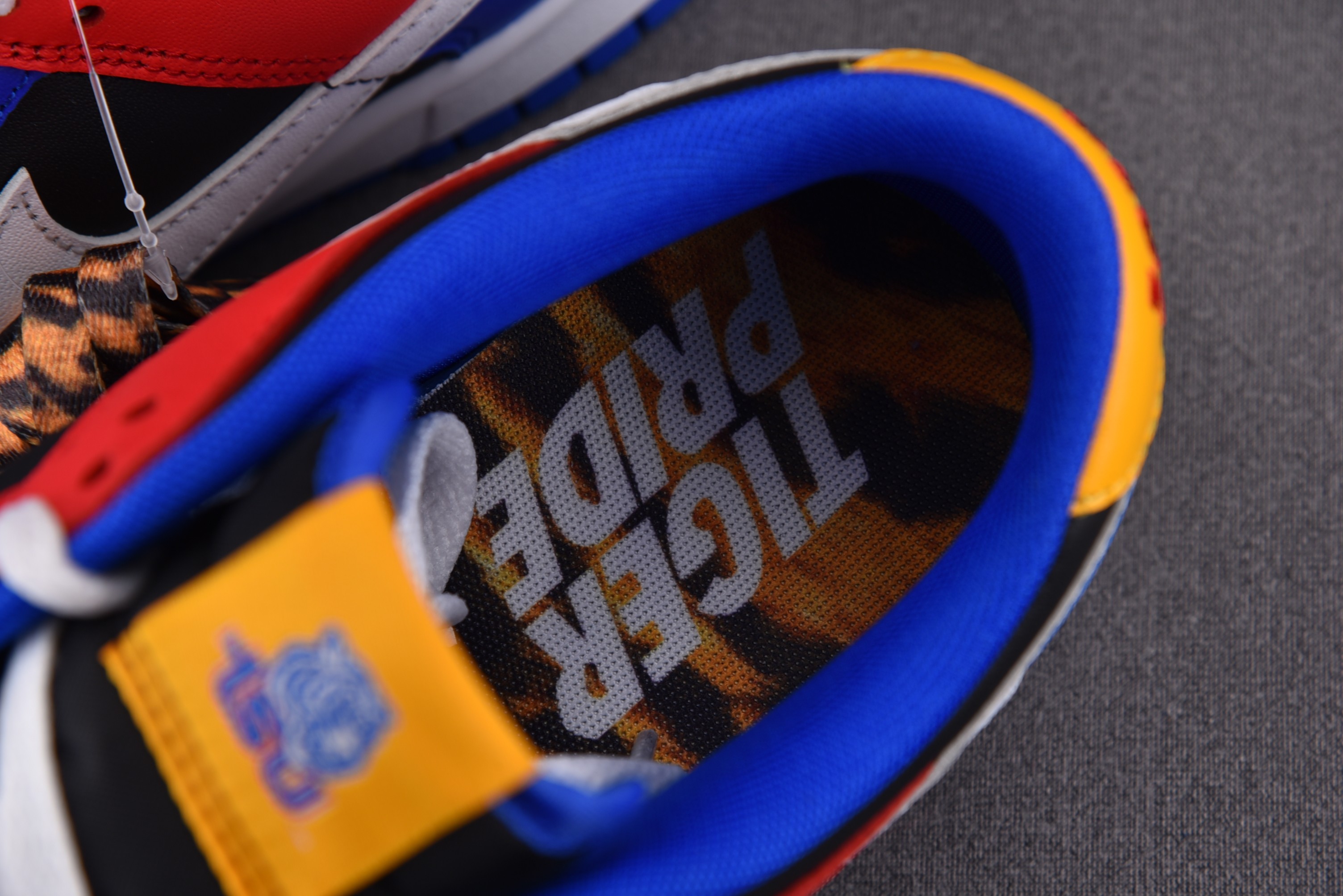 Nike Dunk Low Tennessee State University