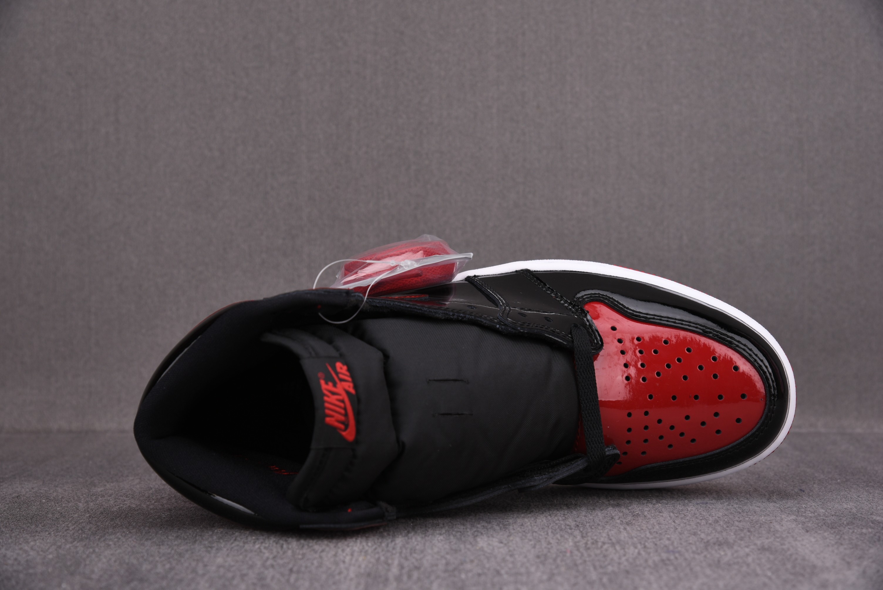 Jordan 1 Retro High OG Patent Bred