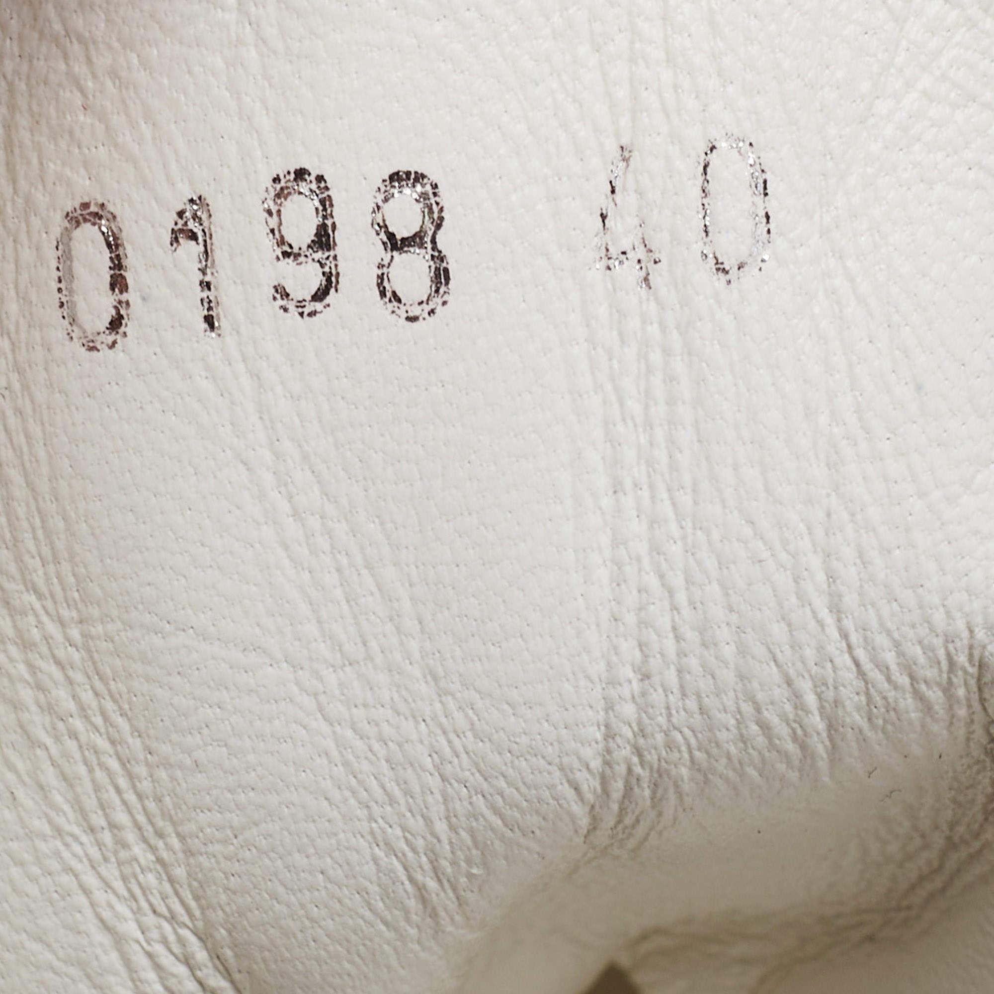 Louis Vuitton White/Silver Mesh and Leather Archlight Sneakers