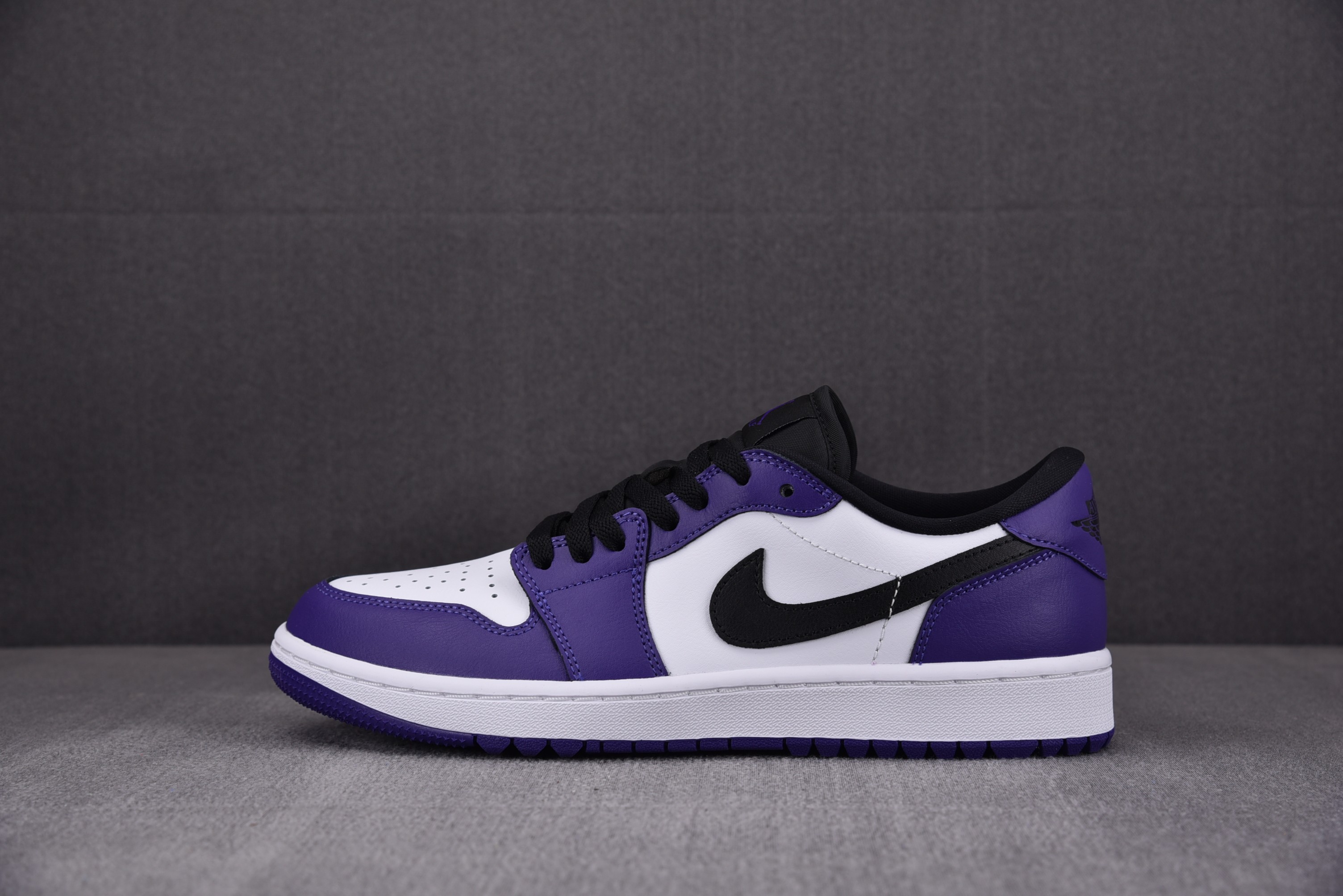 Jordan 1 Retro Low Golf Court Purple