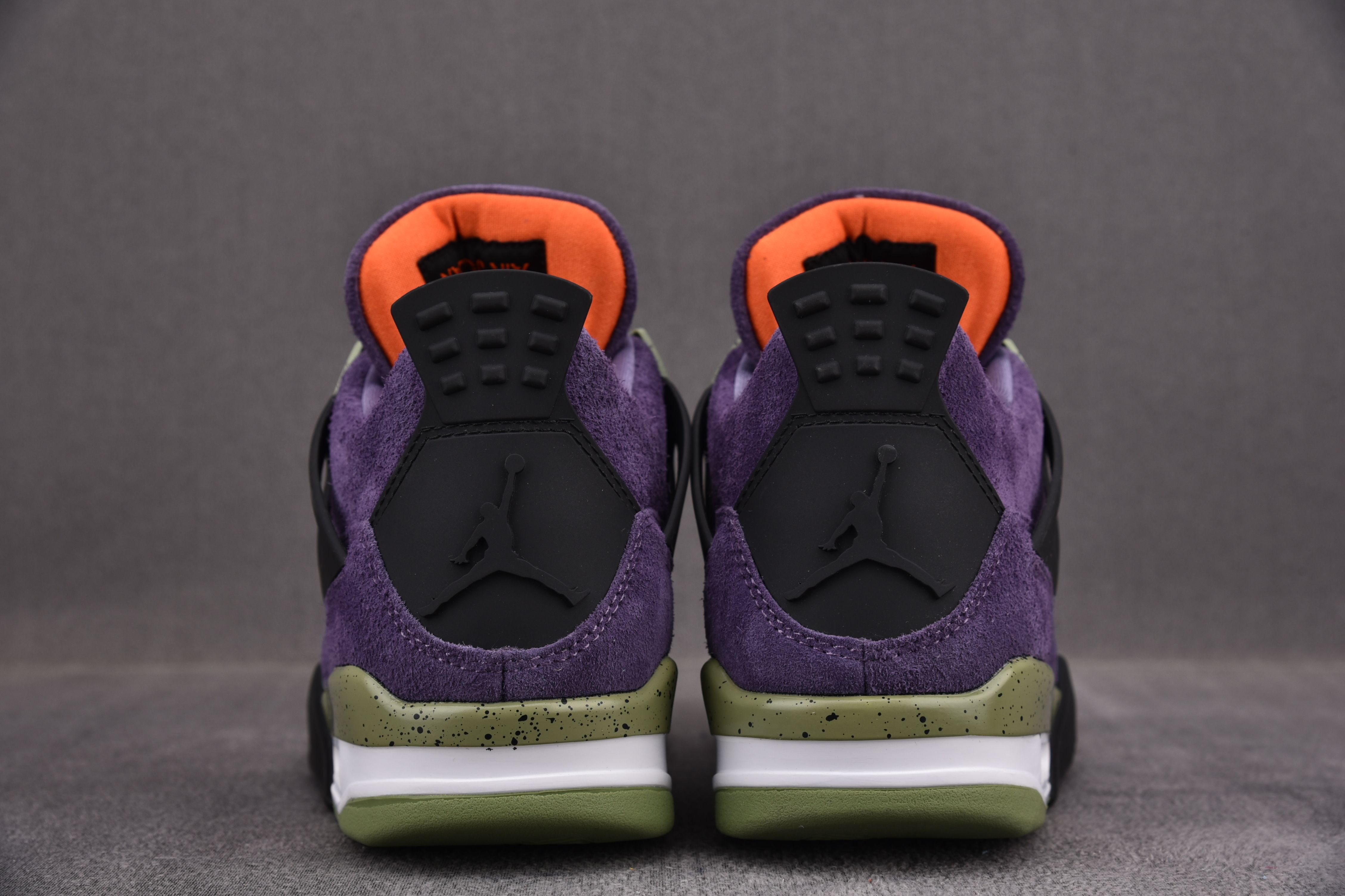 Air Jordan 4 Canyon Purple