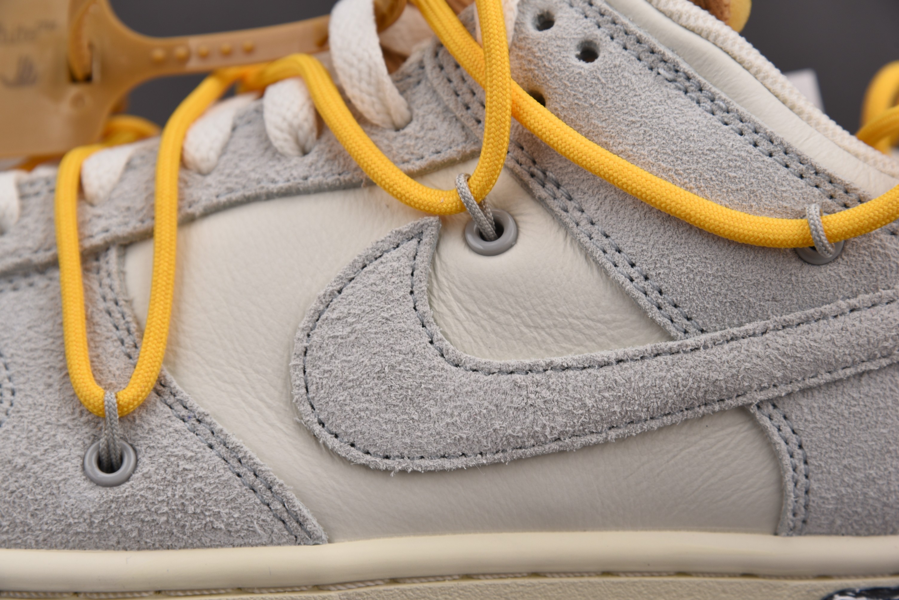 Nike Dunk Low   Lot 39