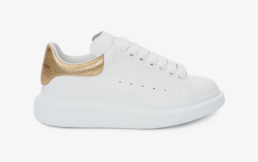 Alexander McQueen Men's Oversized Sneaker in White/gold