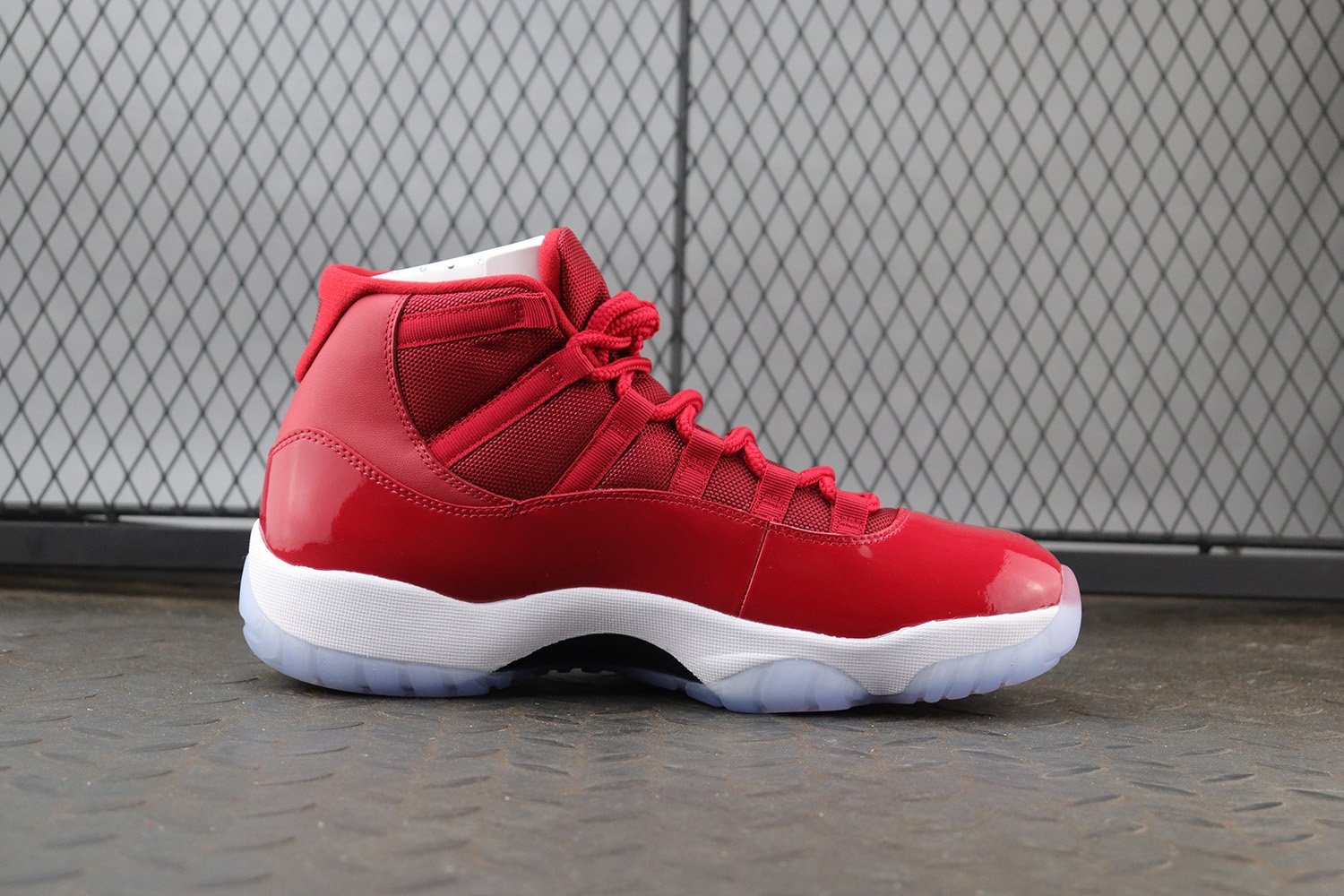 Jordan 11 Retro Win Like 96 Gym Red