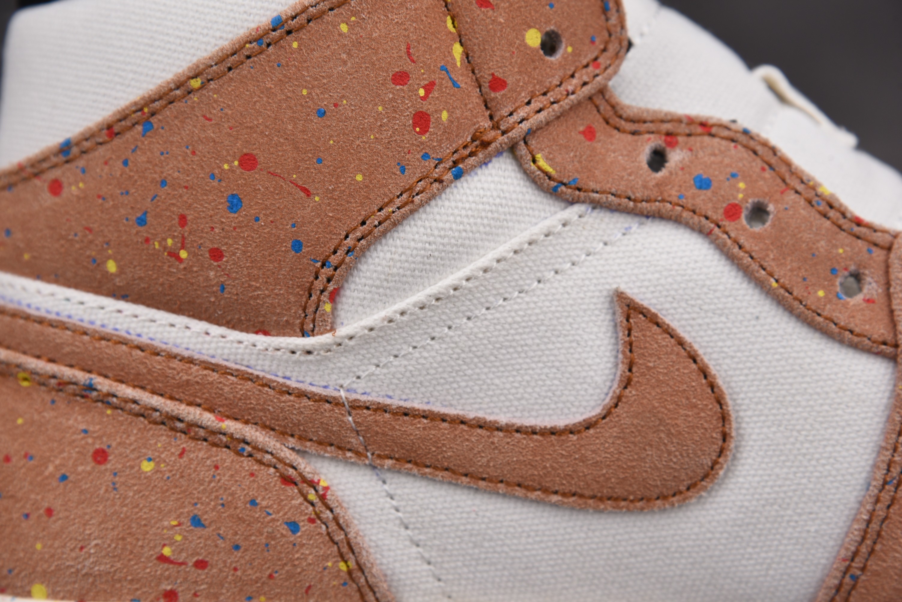 Jordan 1 Mid SE Brushstroke