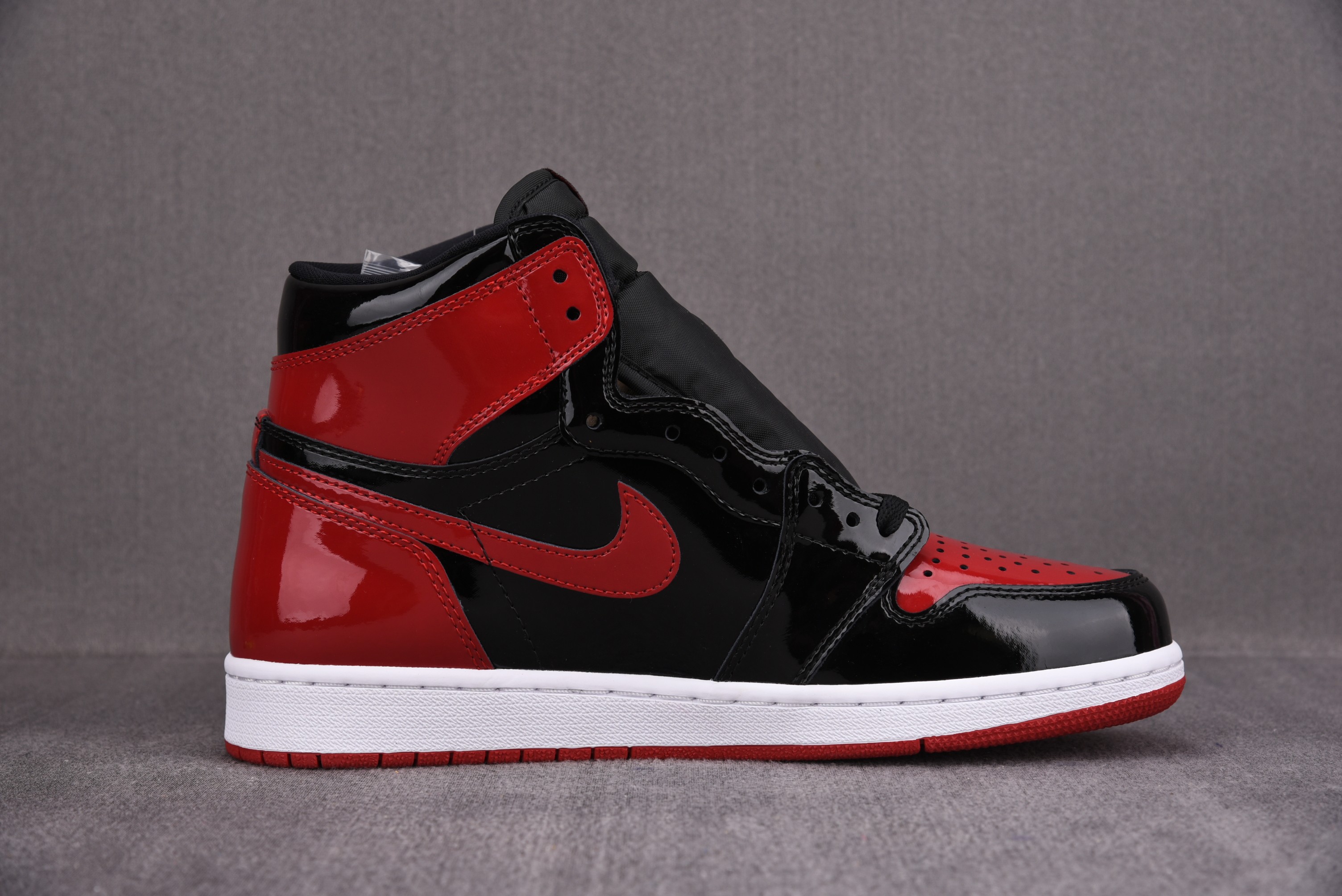 Jordan 1 Retro High OG Patent Bred