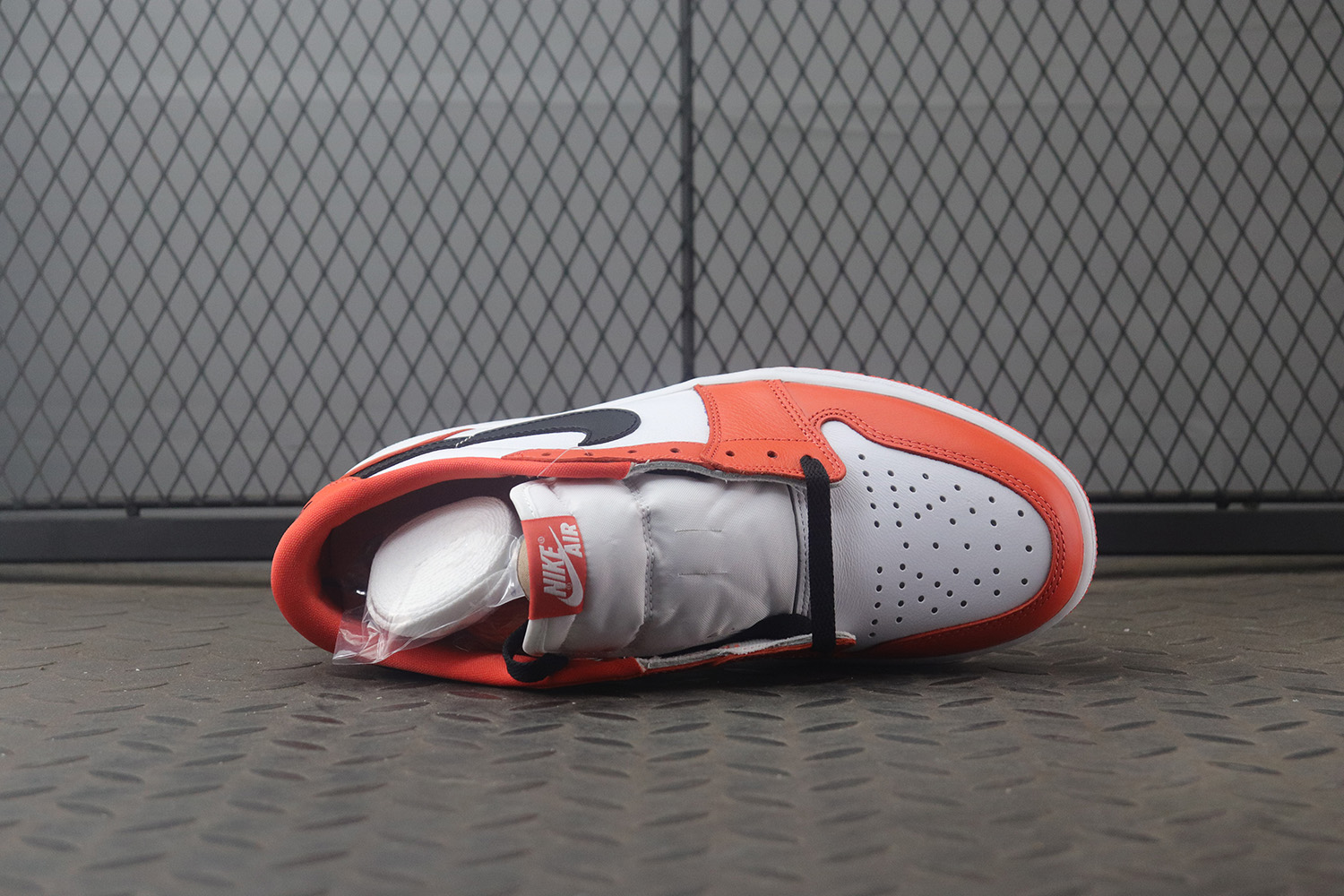 Jordan 1 Low Starfish