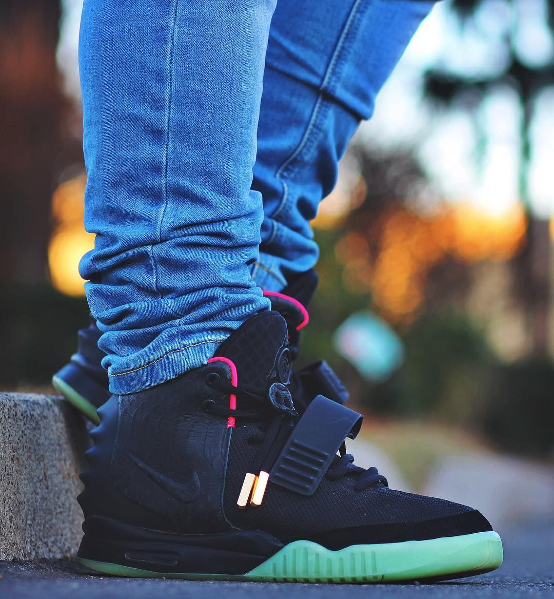 Nike Air Yeezy 2 NRG Solar Red