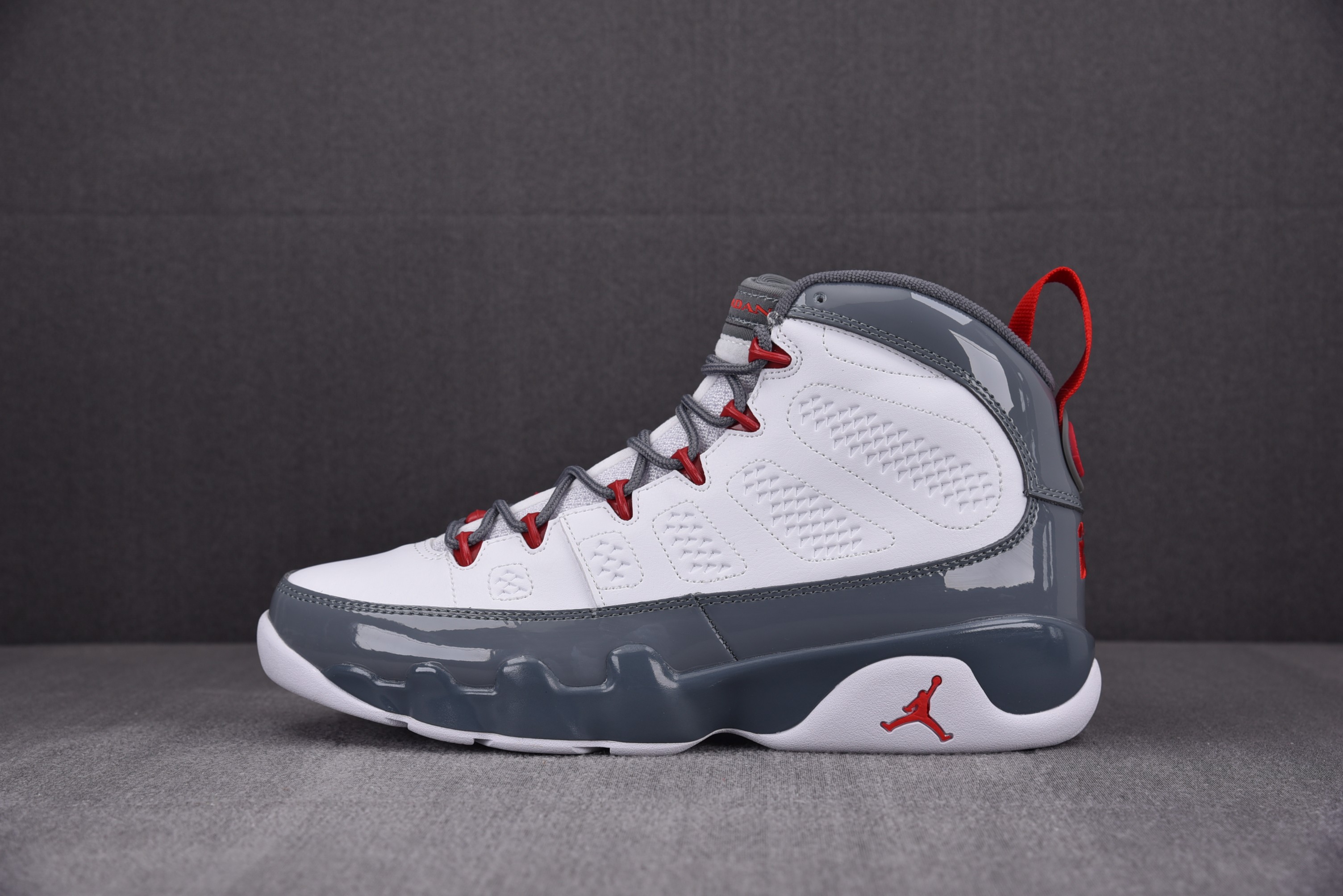 Jordan 9 Retro Fire Red