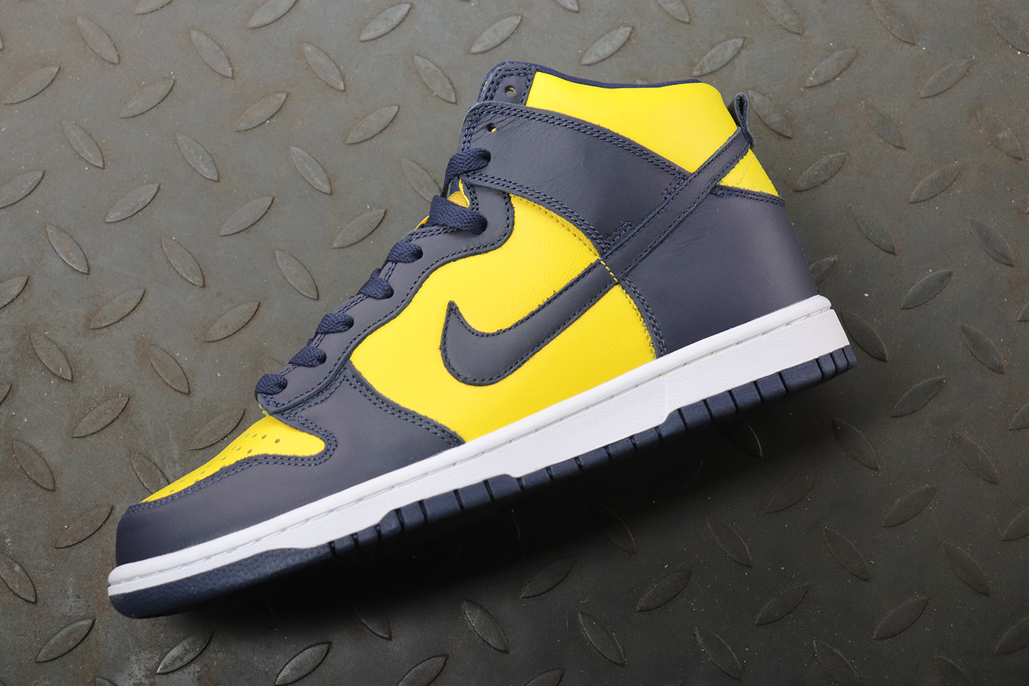 Nike Dunk High Michigan