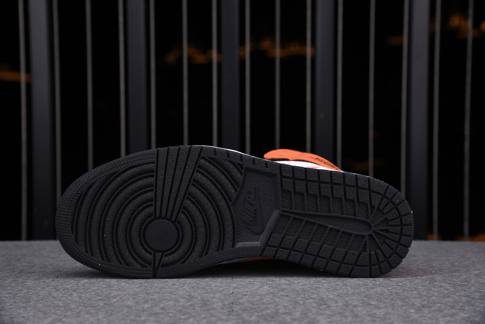 Jordan 1 Mid Shattered Backboard