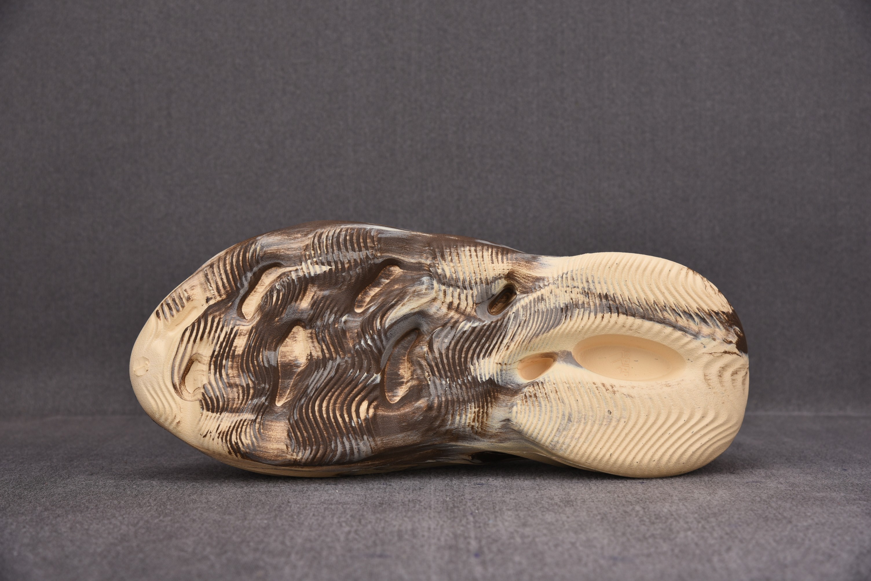 adidas Yeezy Foam RNNR MX Cream Clay (One Size Smaller!!)