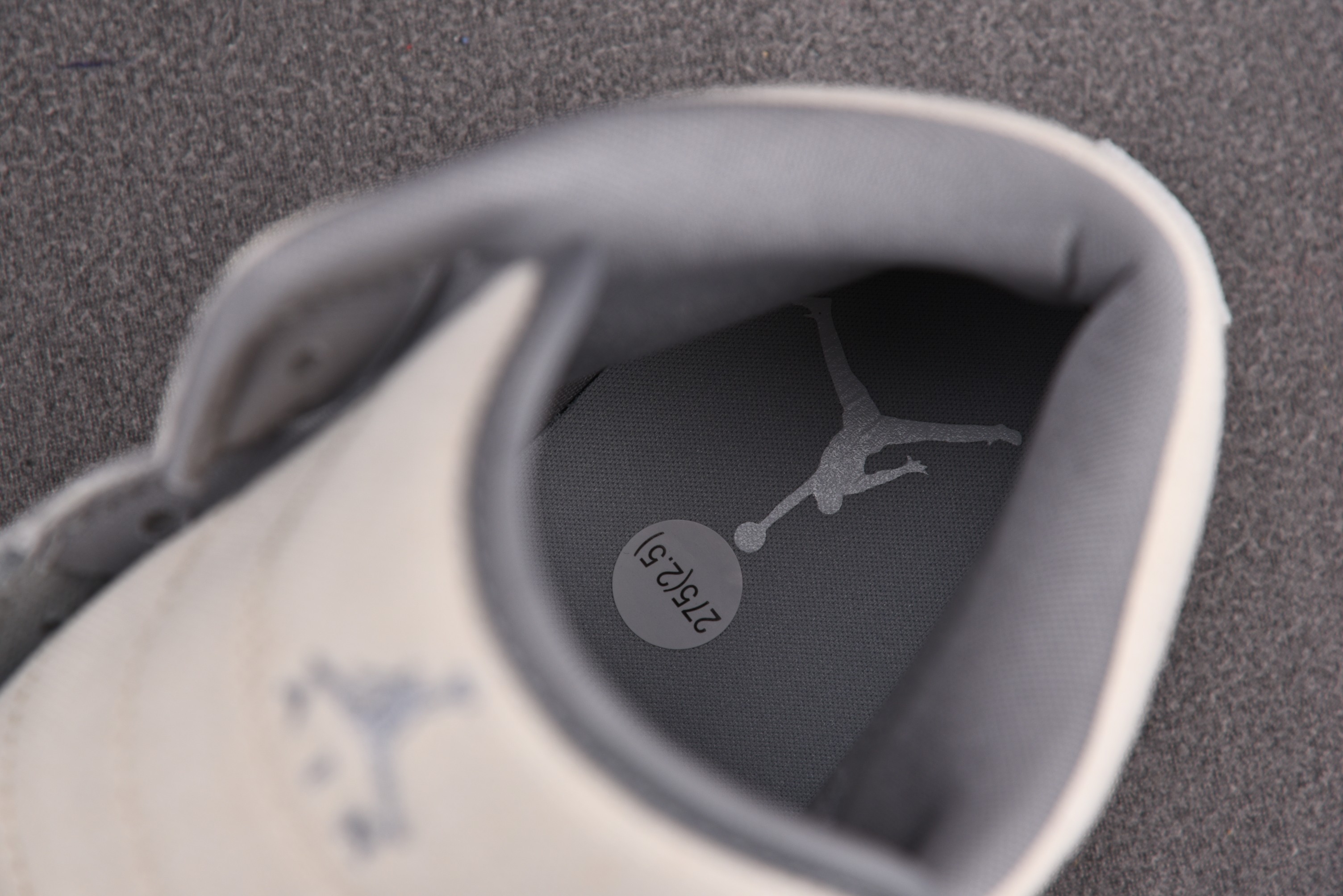 Jordan 1 Mid SE Coconut Milk Particle Grey