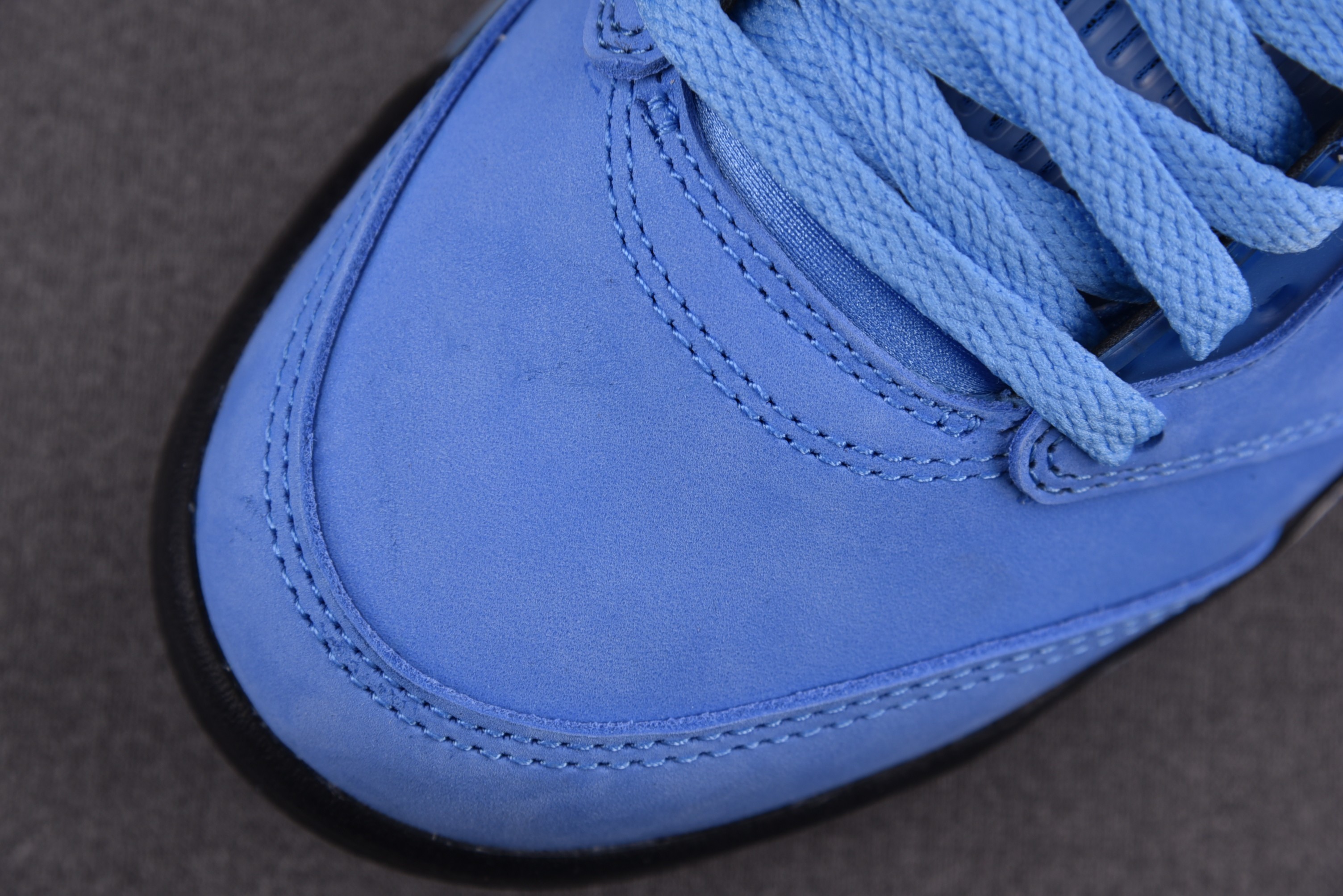 Jordan 5 UNC University Blue