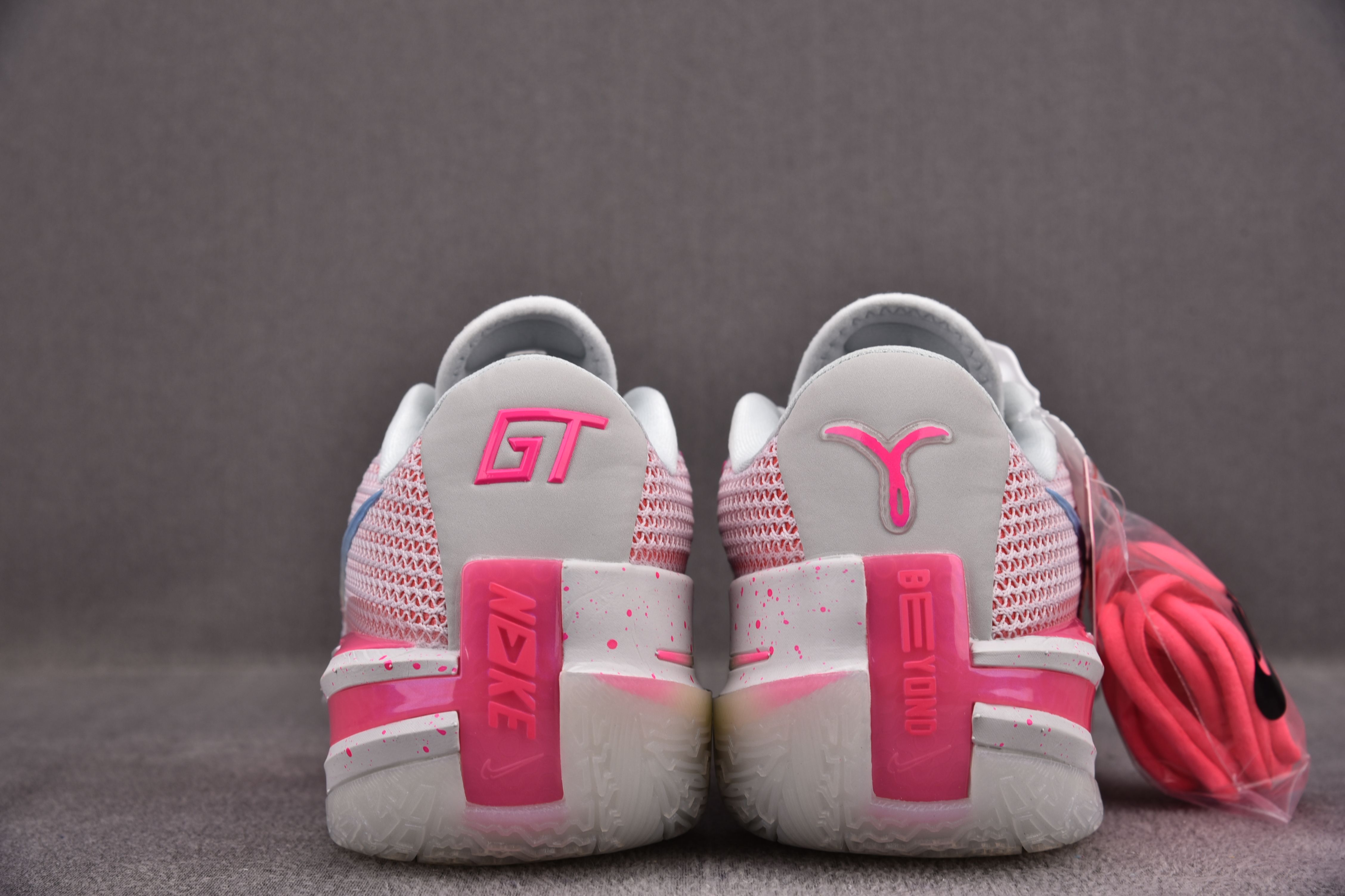 Nike Air Zoom G.T. Cut Think Pink