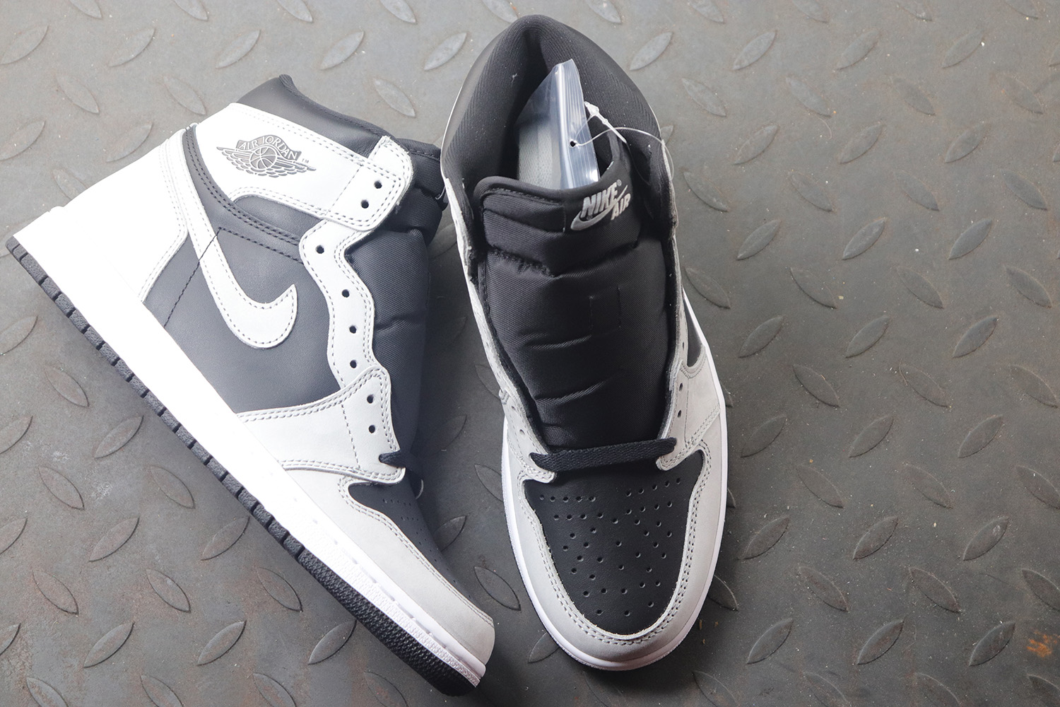 Jordan 1 Retro High Shadow 2.0