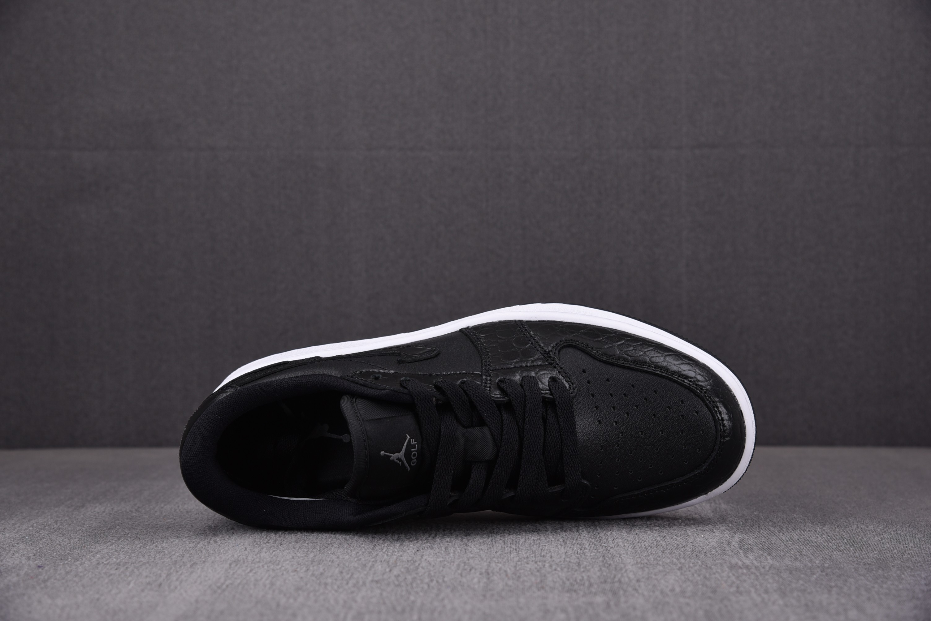 Jordan 1 Retro Low Golf Black Croc